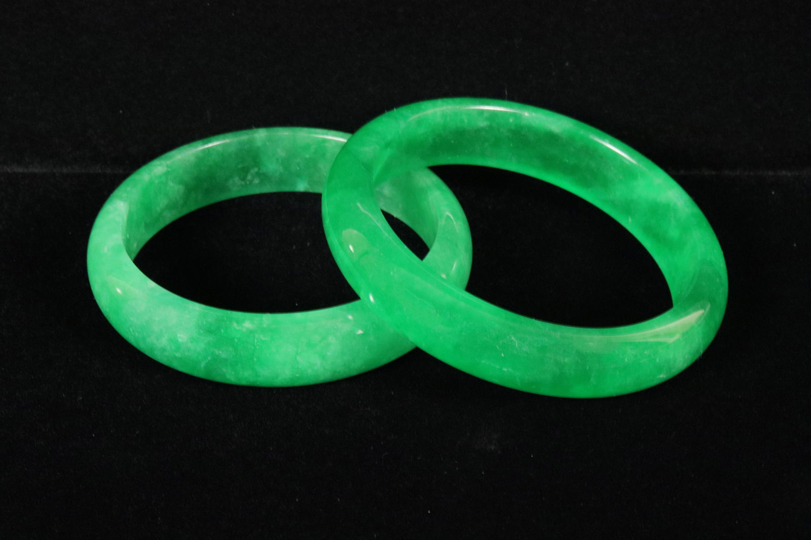 2 Chinese fine bangle (1 of 7)