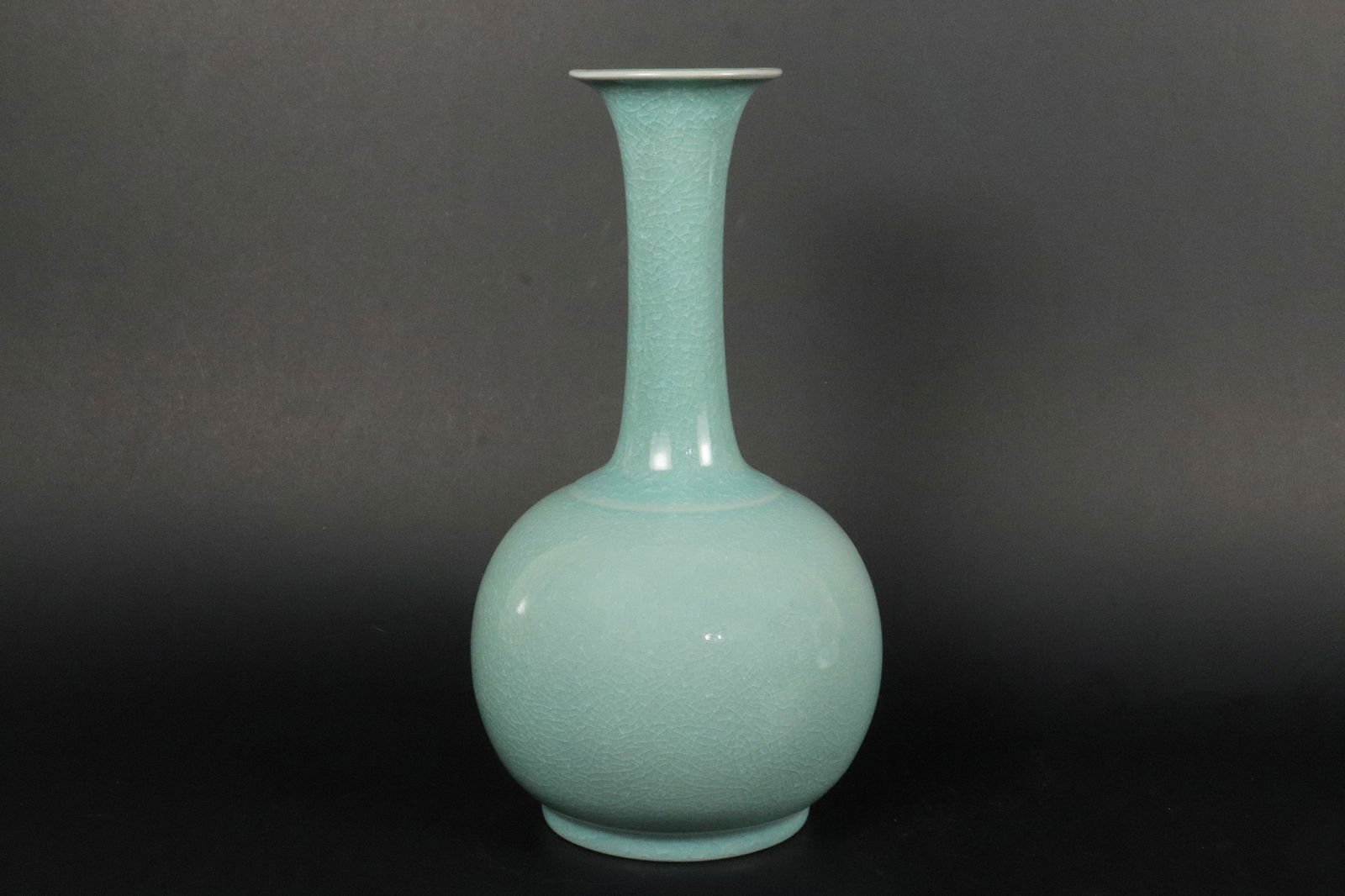 Chinese celadon vase (1 of 7)