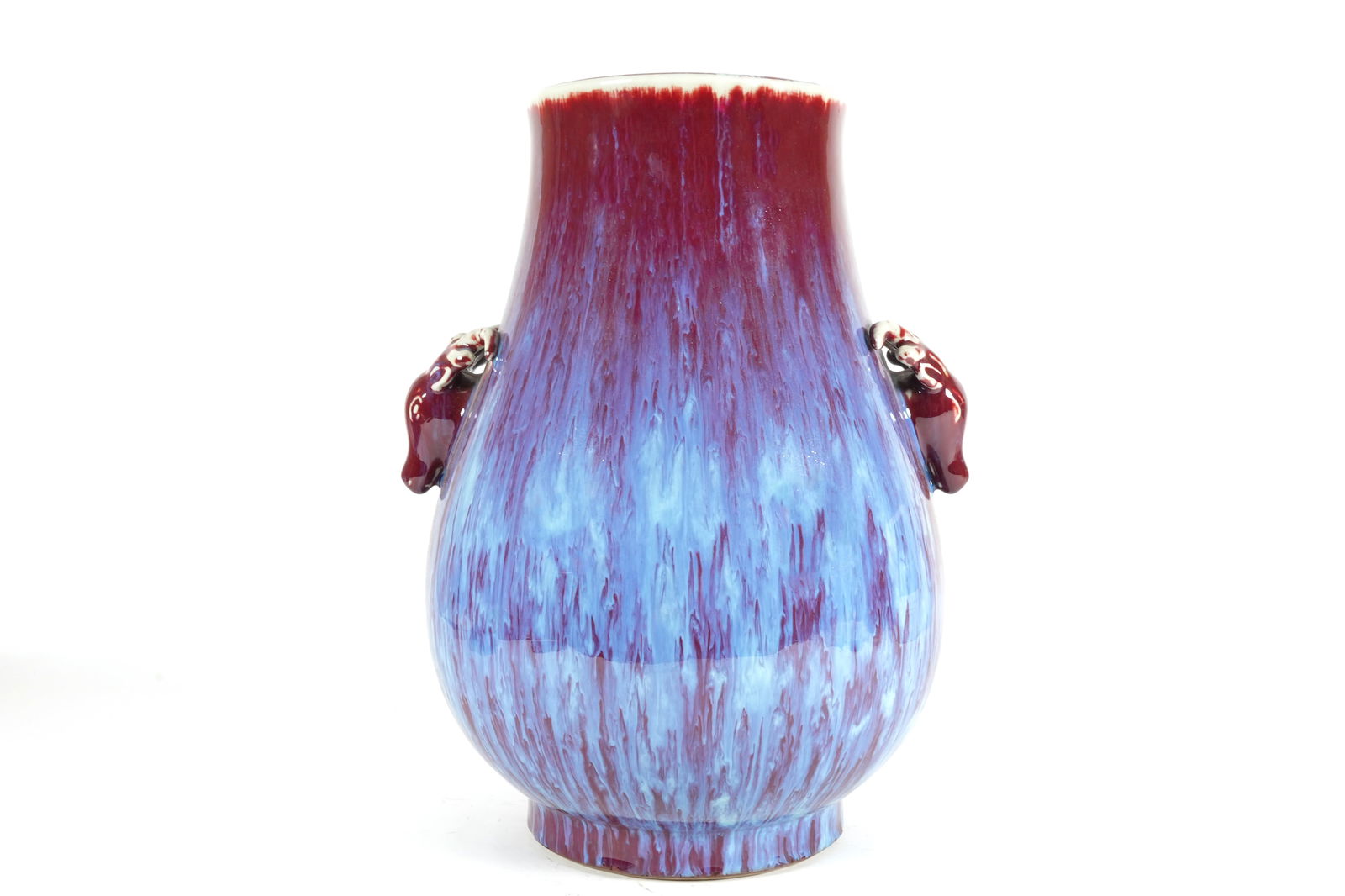 Chinese fine red vase (1 of 6)