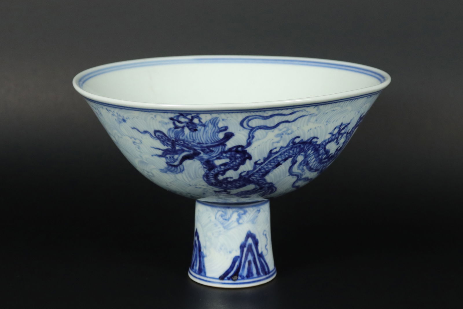 Chinese fine stem cup (1 of 7)