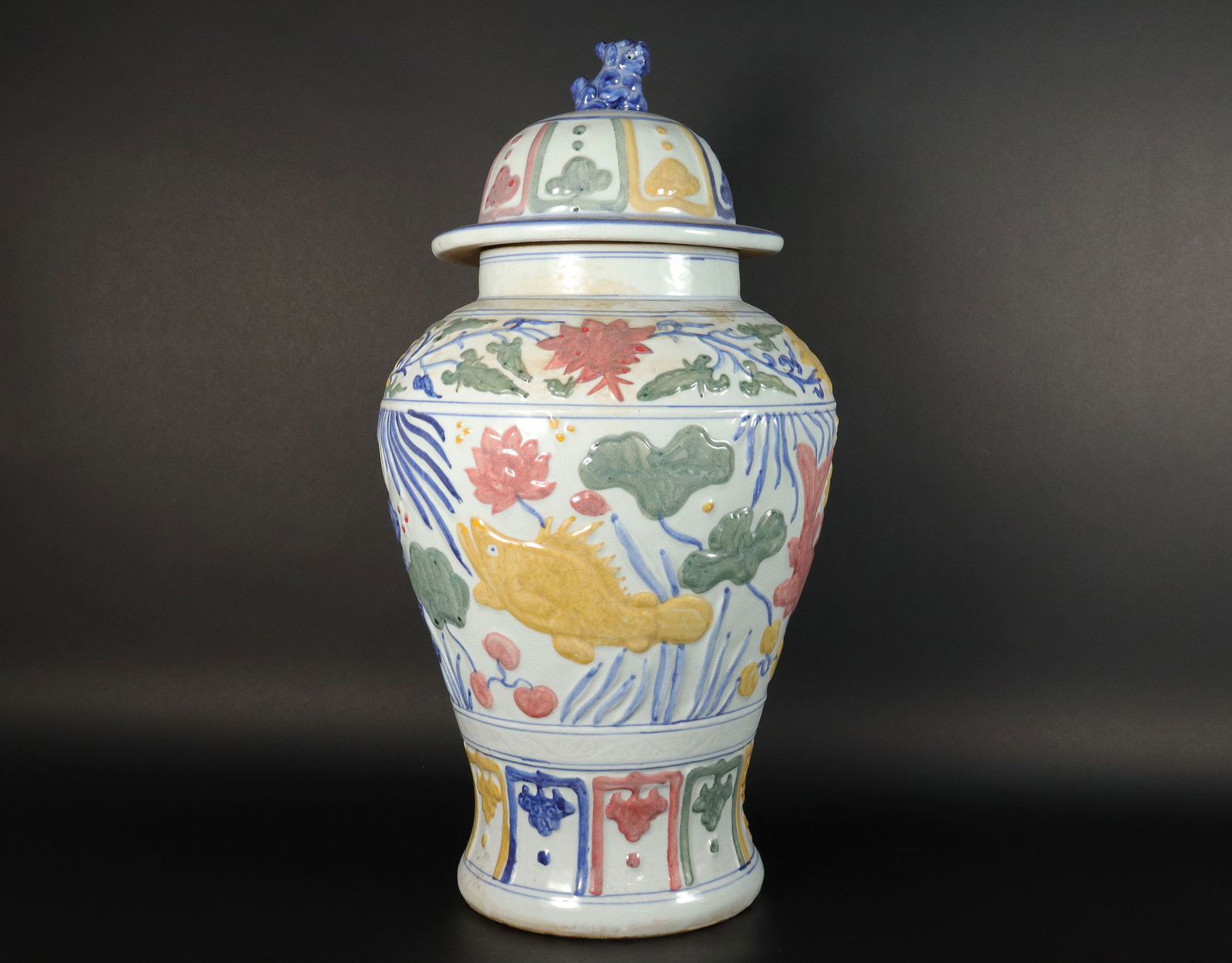 Chinese tall lidded jar (1 of 7)