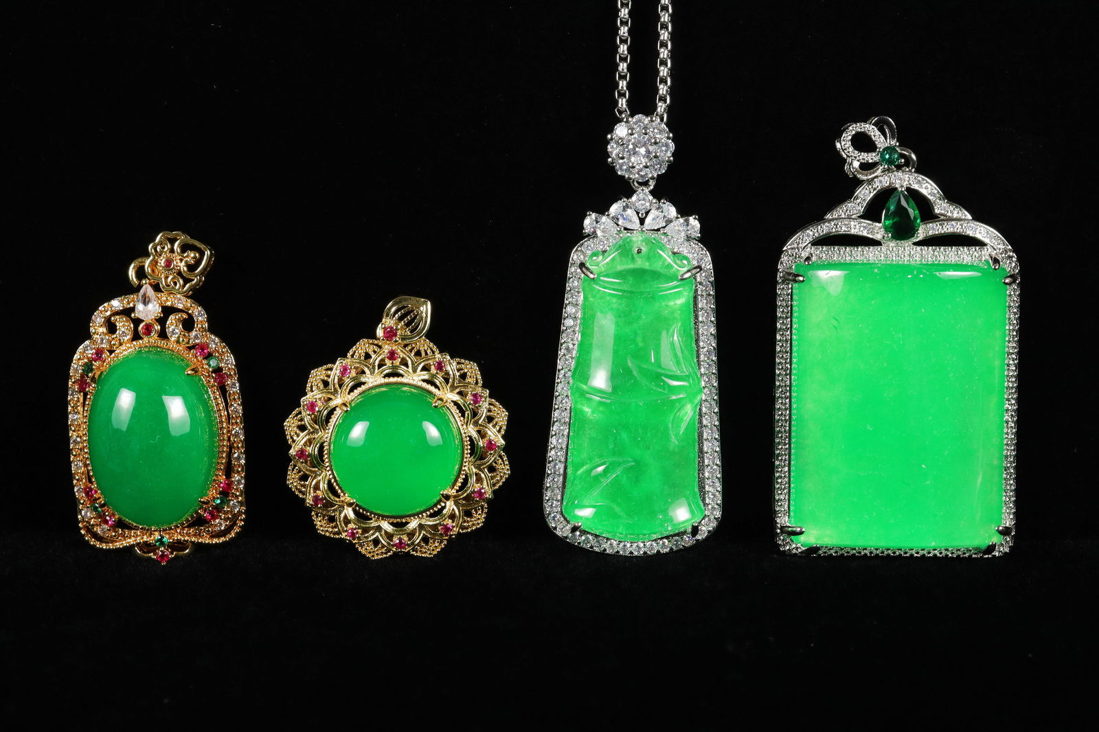 Lots Chinese fine items (1 of 7)