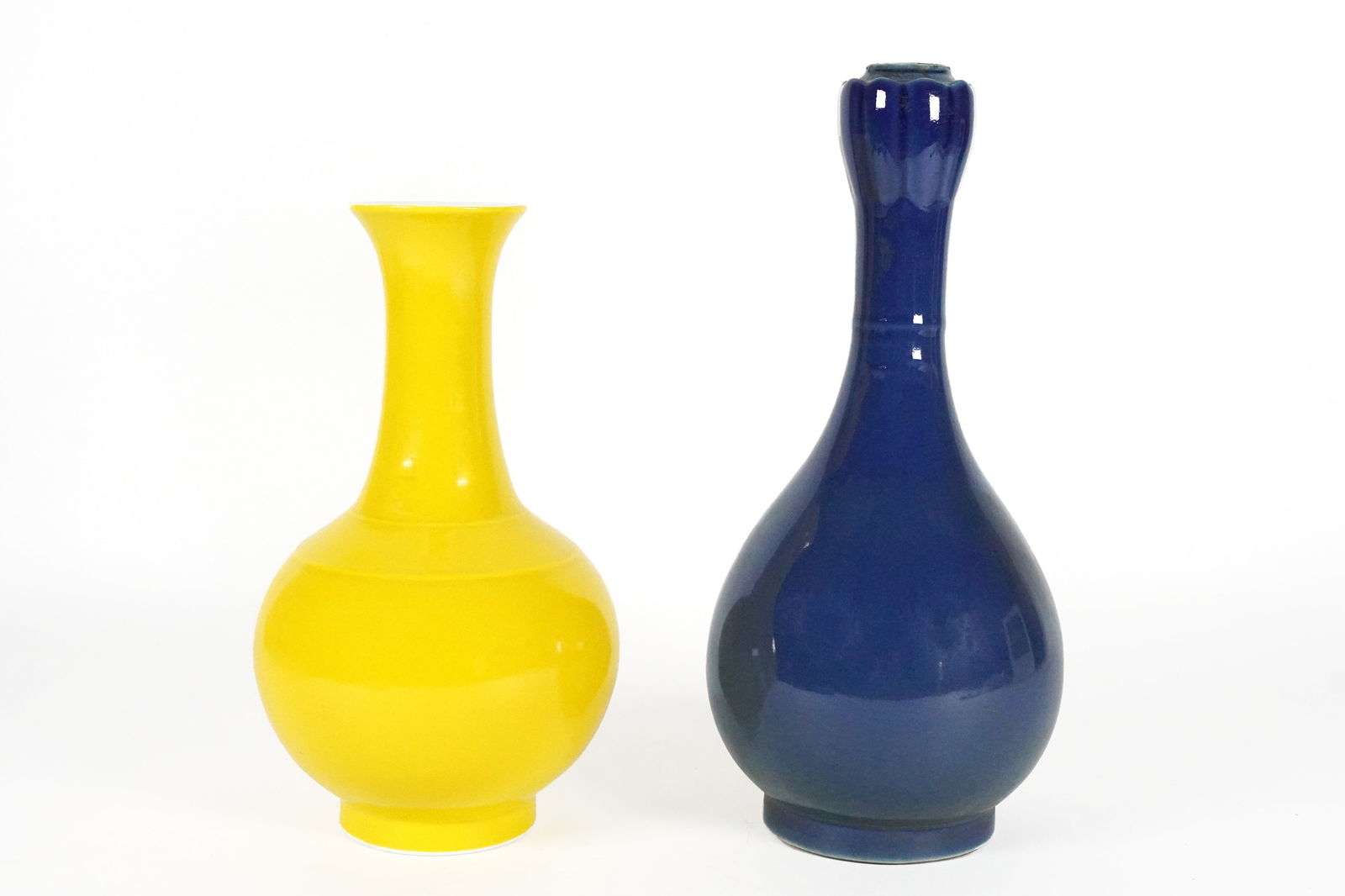 2 Chinese fine vase (1 of 7)