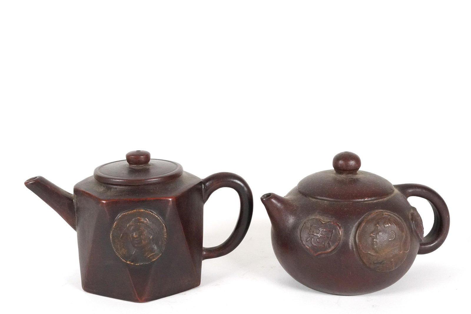 Chinese fine brush pot: Chinese fine brush pot.