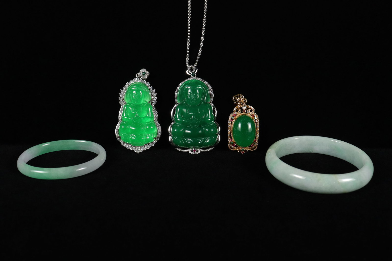 Lots Chinese fine items (1 of 7)