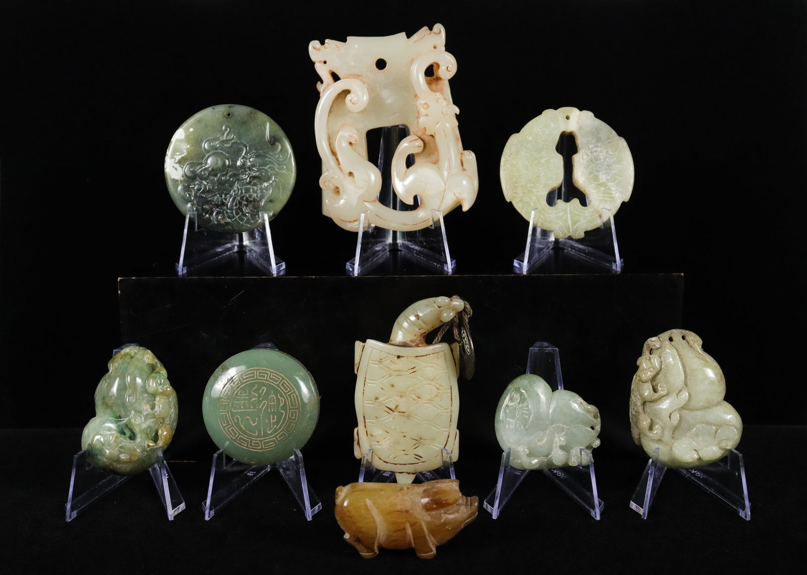 Lots Chinese carved items (1 of 7)