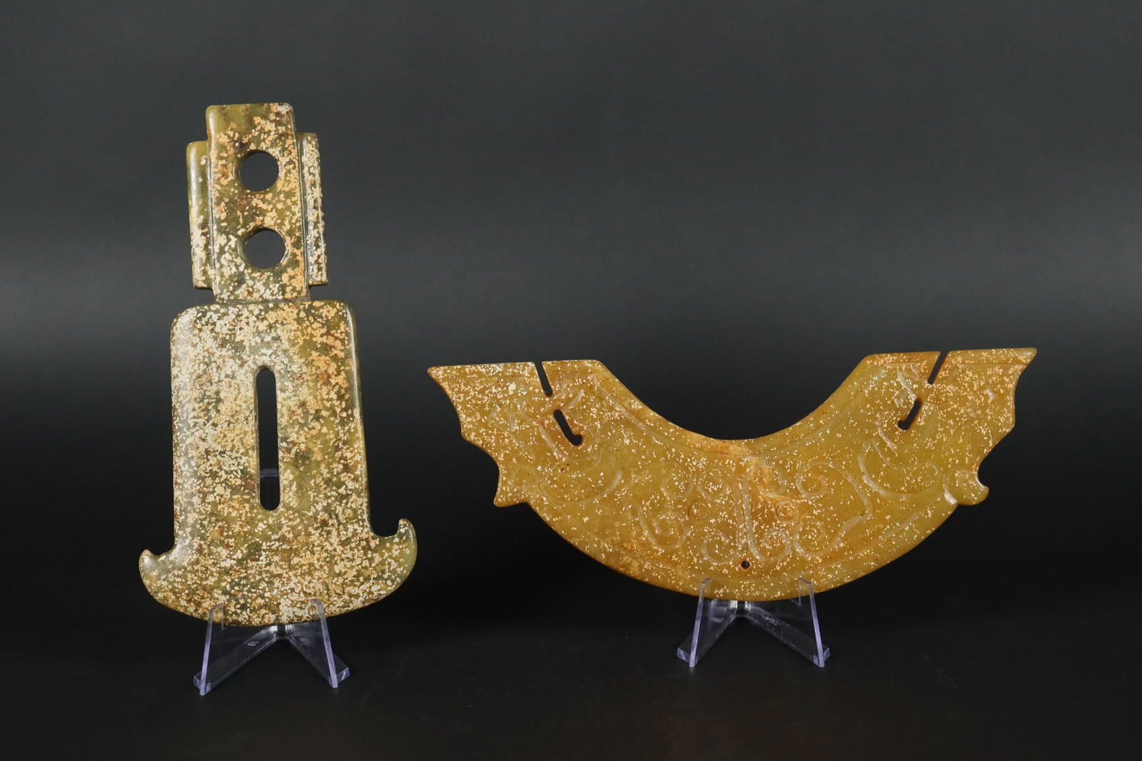 2 Chinese ornaments (1 of 7)