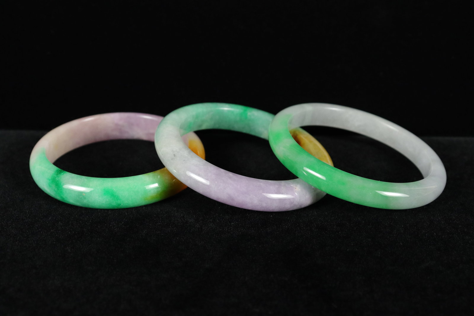 Lots Chinese fine bangles (1 of 7)