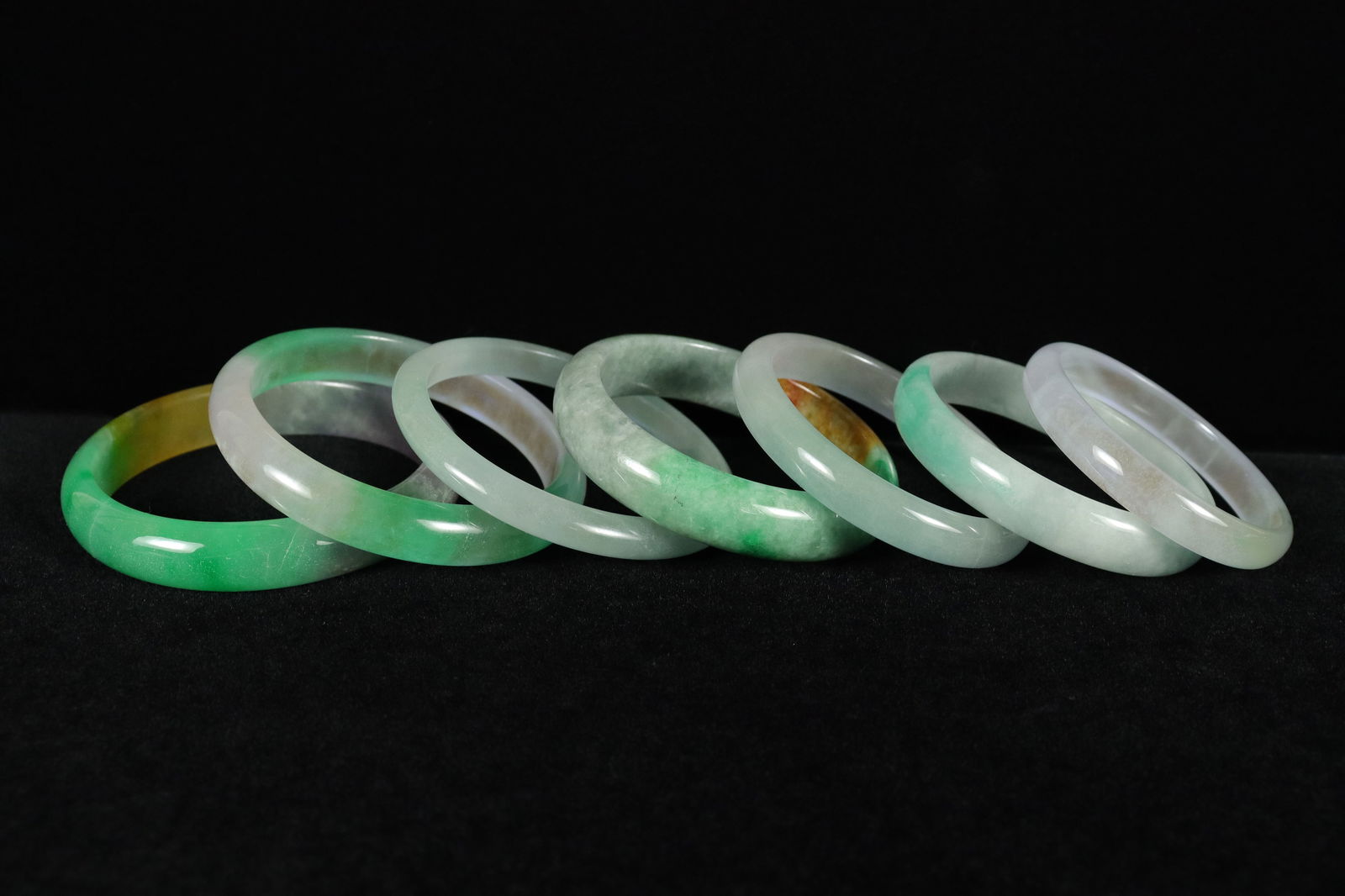 Lots Chinese bangles (1 of 7)