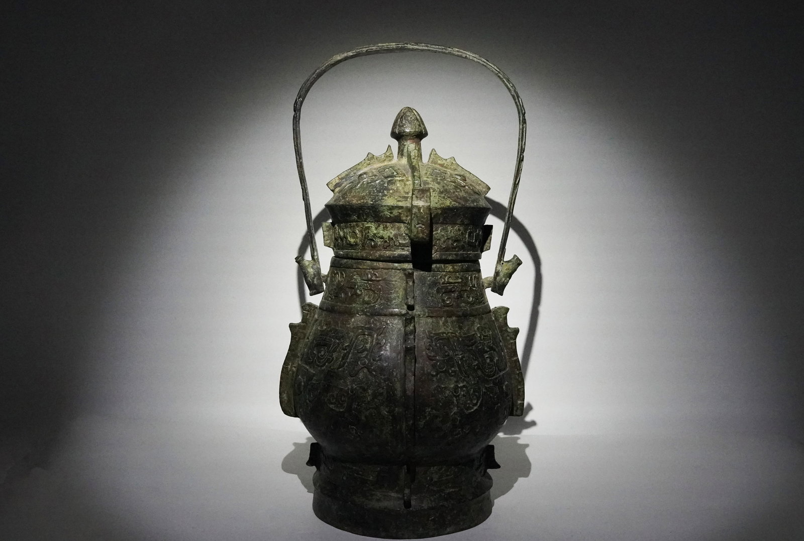 Chinese fine bronze pot (1 of 6)