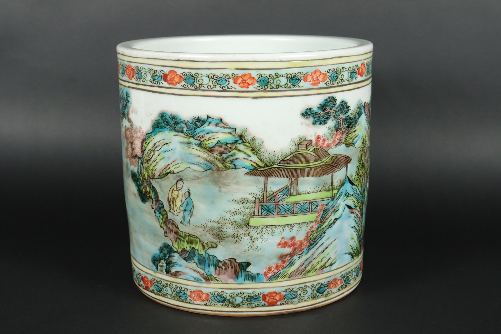 Chinese fine brush pot: Chinese fine brush pot. H: 7" x W: 7.5."