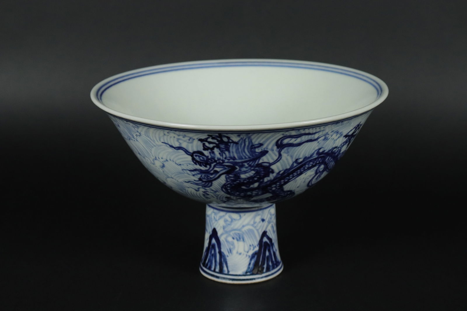 Chinese fine stem cup (1 of 7)