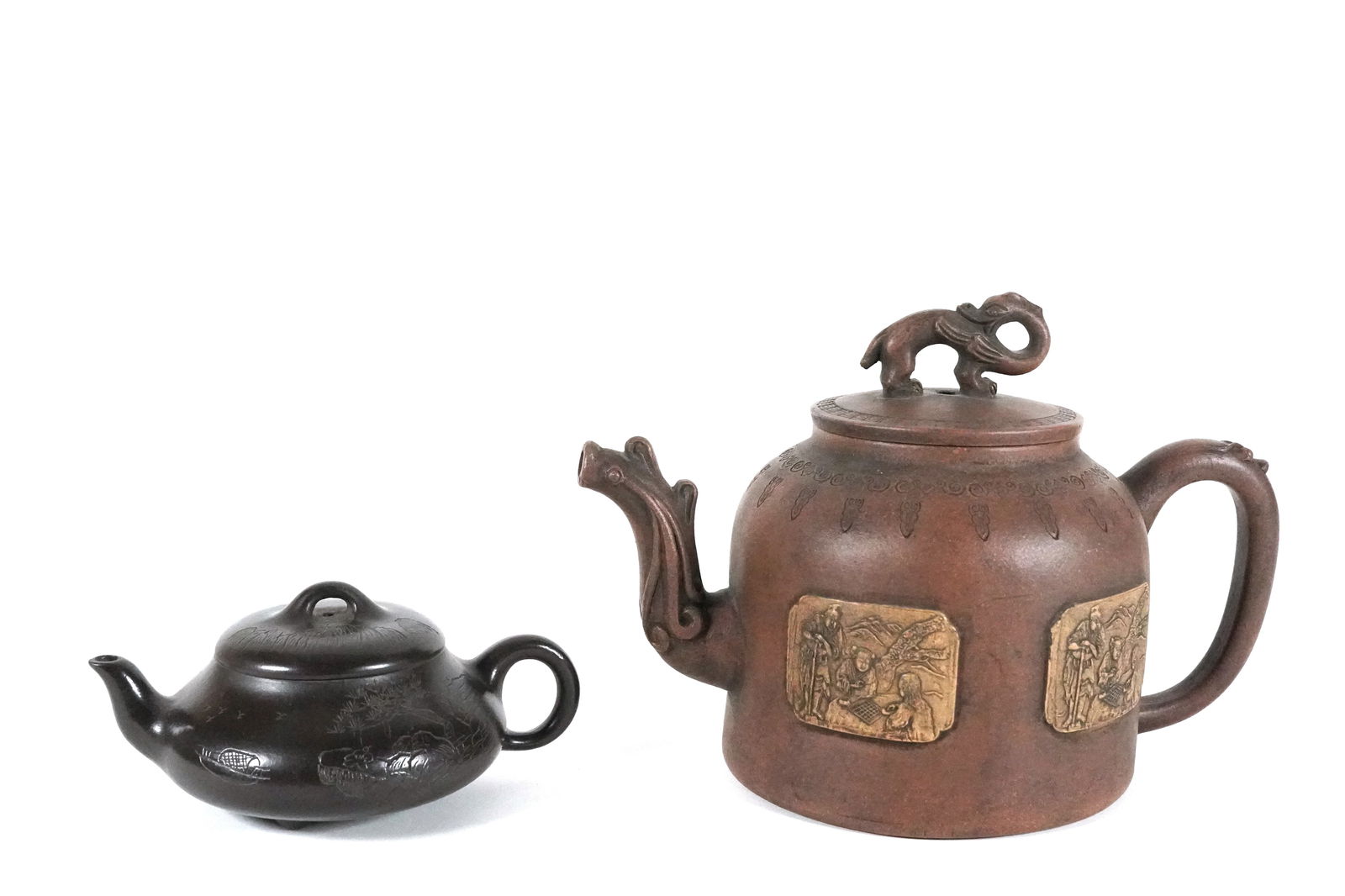 2 Chinese fine teapots (1 of 8)