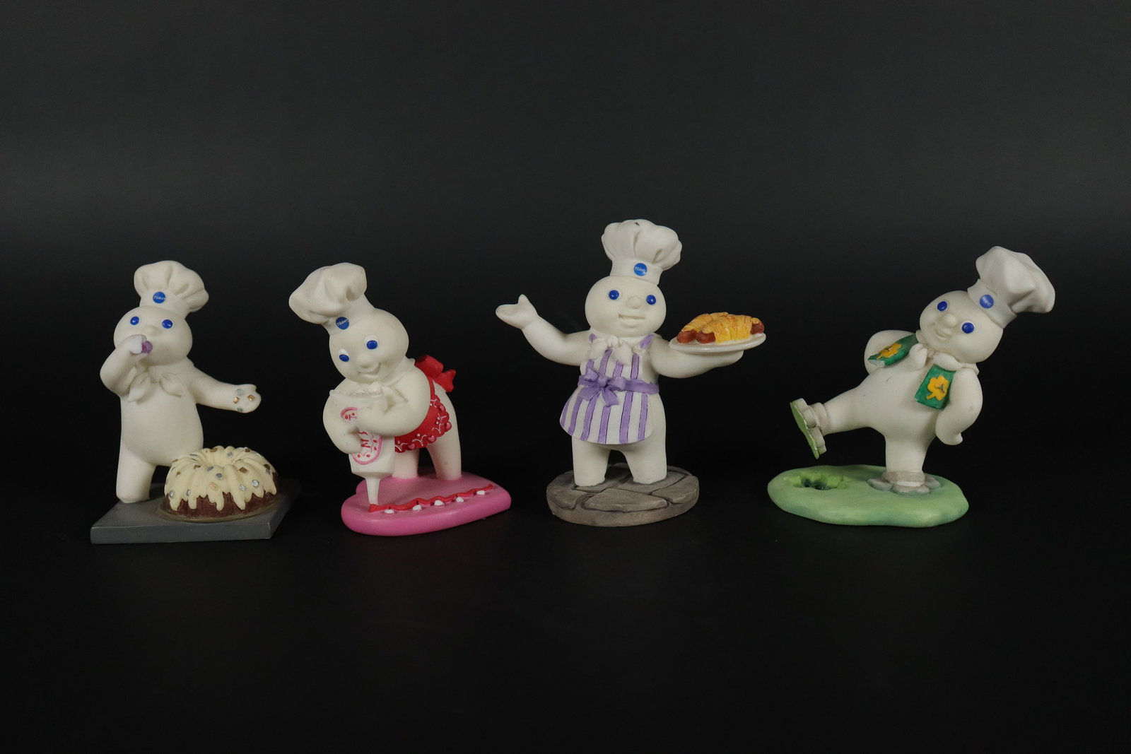 Lots Pillsbury boy figure (1 of 7)