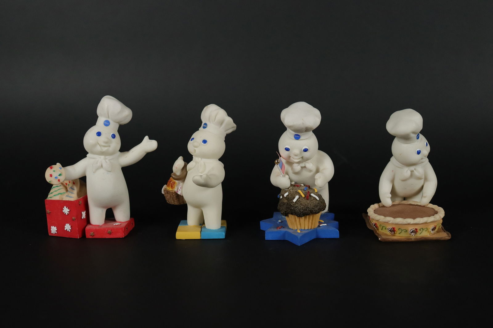 Lots Pillsbury boy figure (1 of 7)