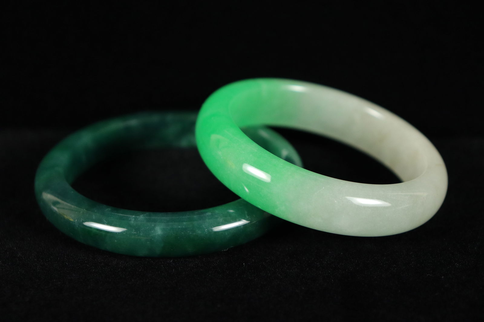 2 Chinese fine bangles (1 of 7)