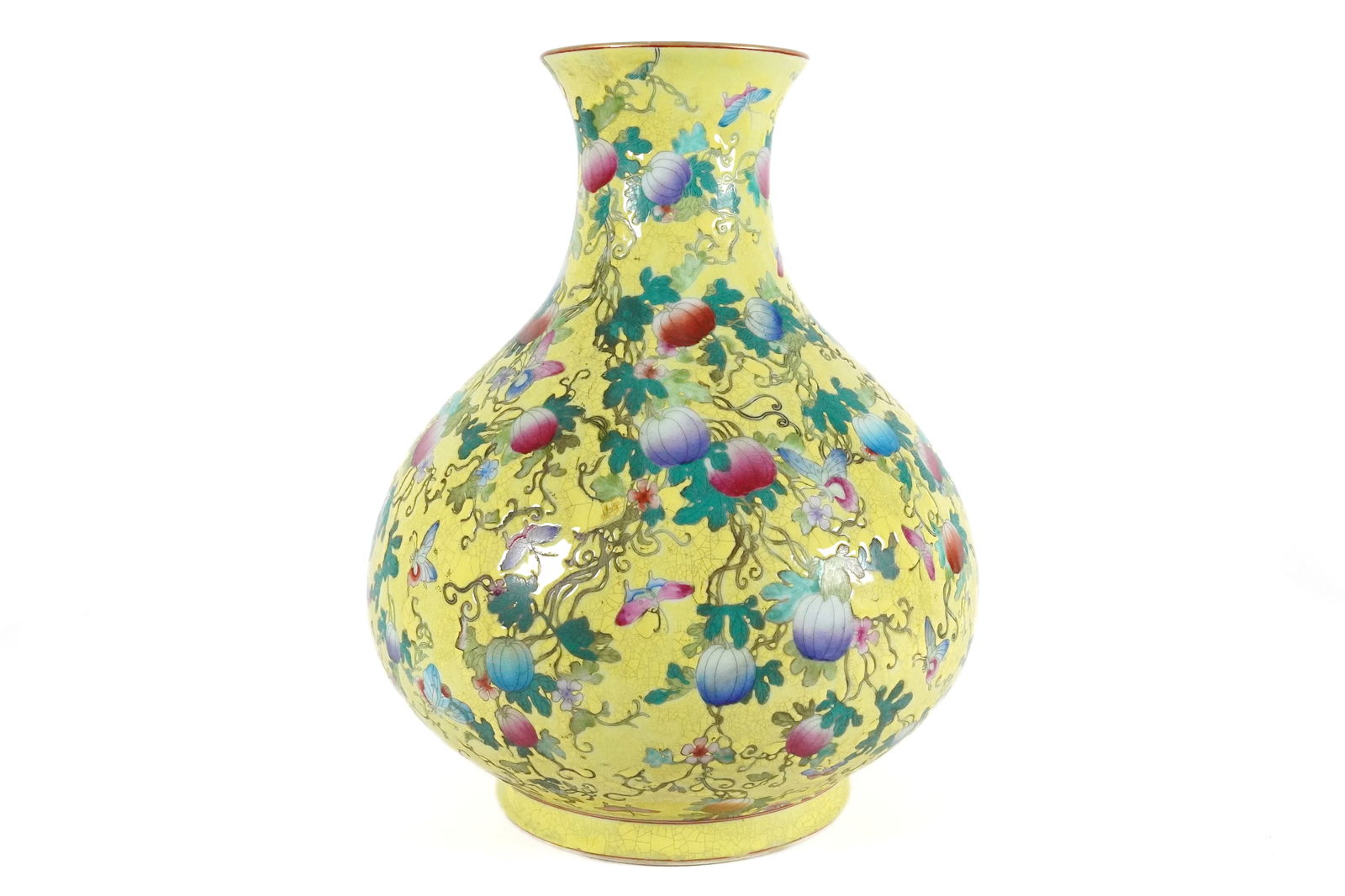 Chinese fine yellow vase (1 of 5)