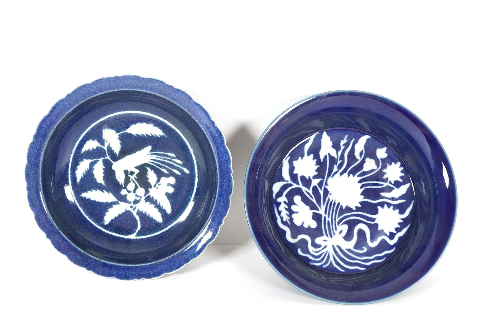 2 Chinese blue plates (1 of 7)