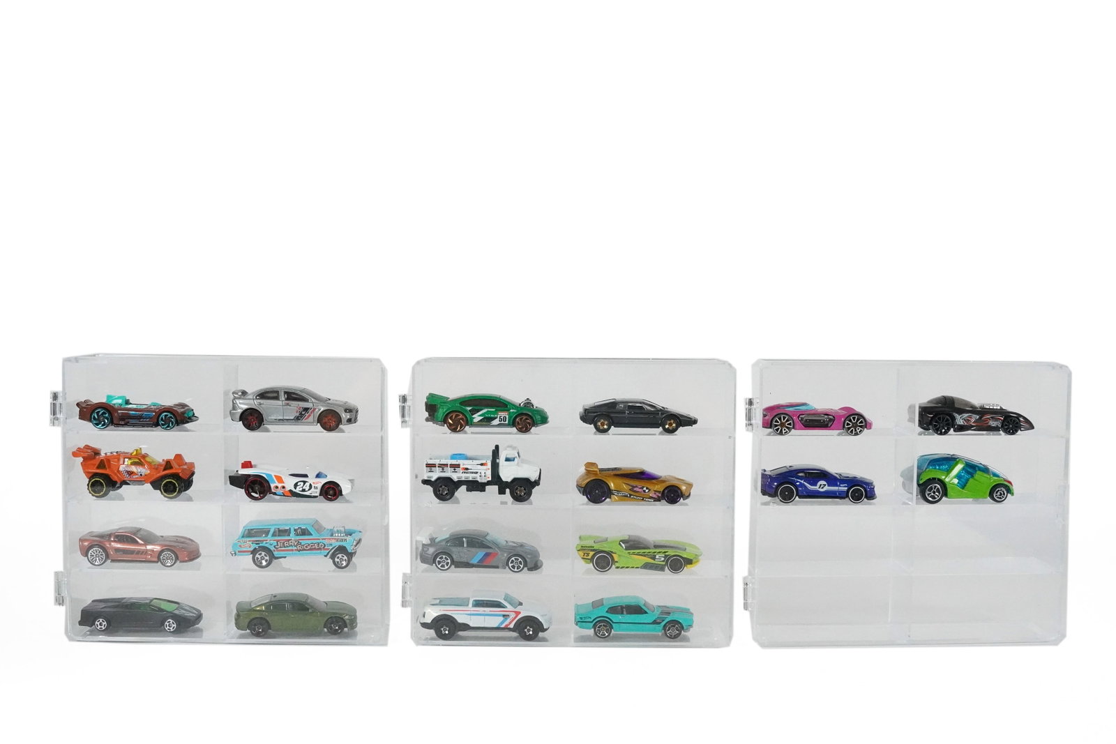 Lots Hot Wheels: Lots Hot Wheels, condition selling it as is.