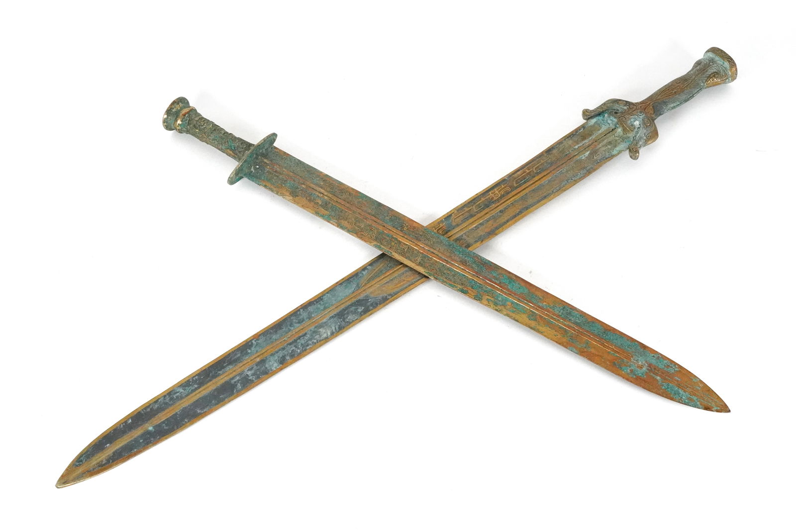2 Chinese bronze sword (1 of 6)