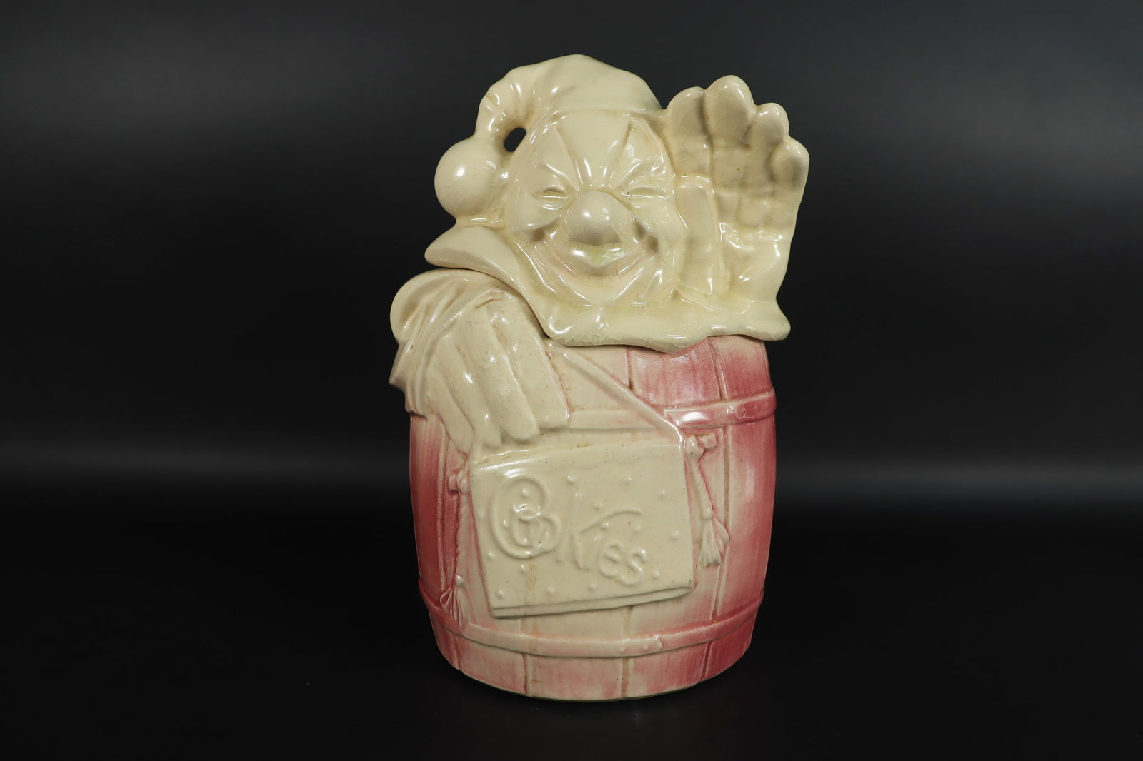 A McCoy cookie jar (1 of 8)