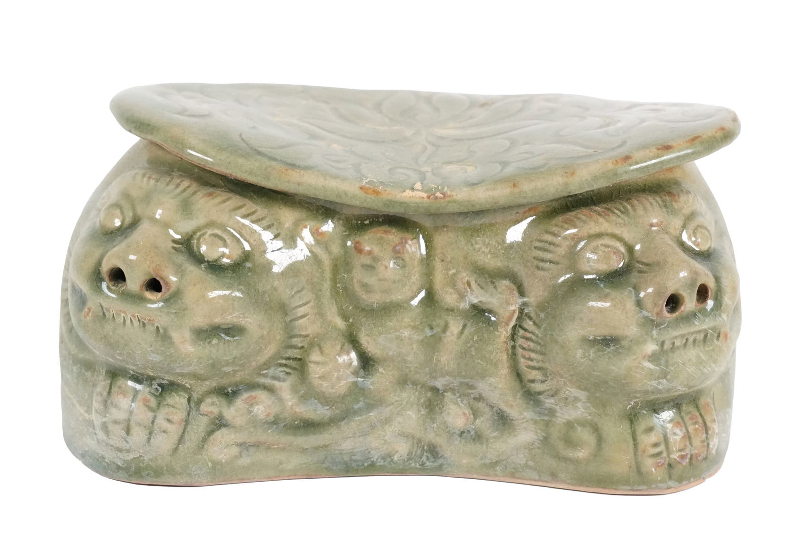 Chinese unusual fine pottery: Chinese unusual fine pottery, from a major estate. H: 4" x W: 7.5."