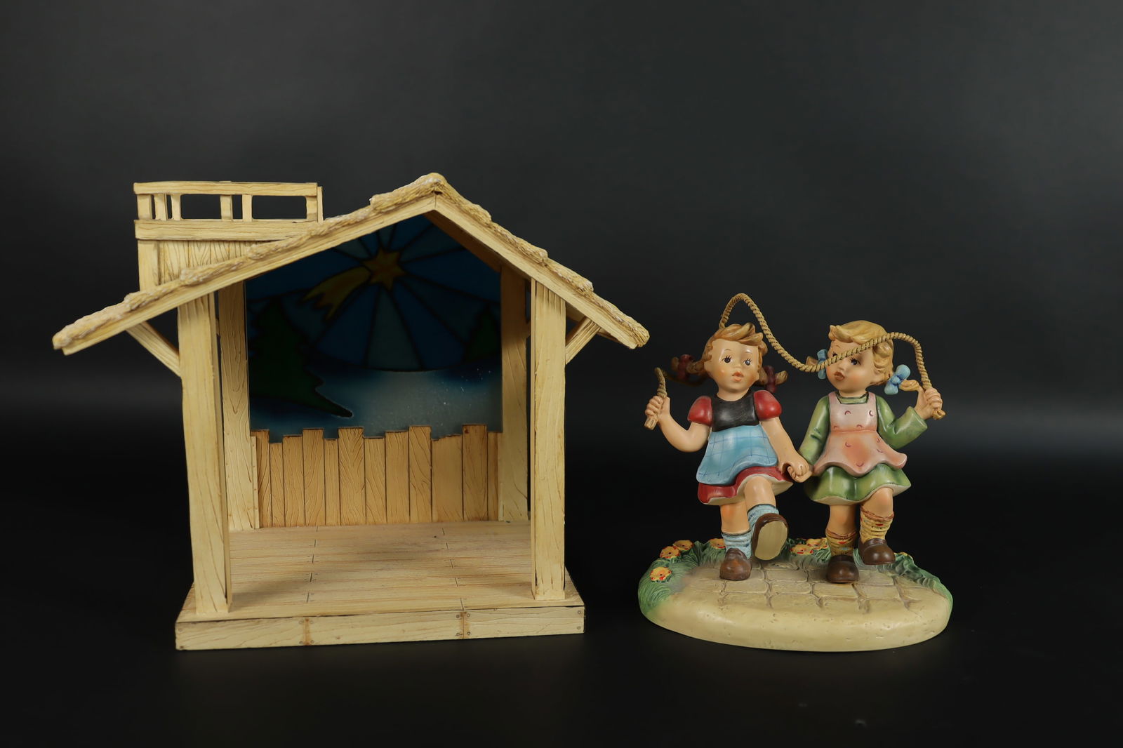 Lots Hummel fine figurines (1 of 8)