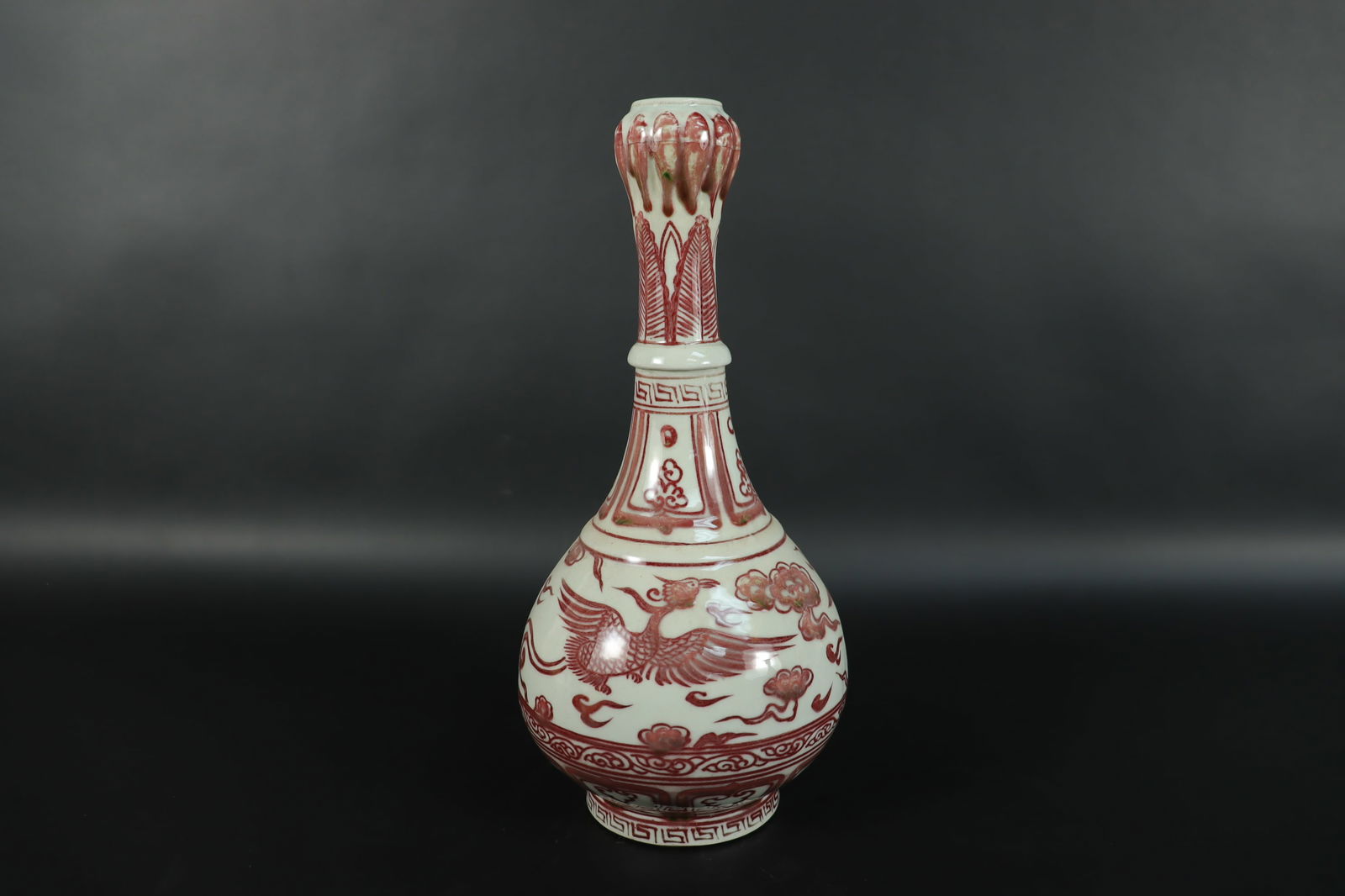 Chinese fine phoenix vase (1 of 7)