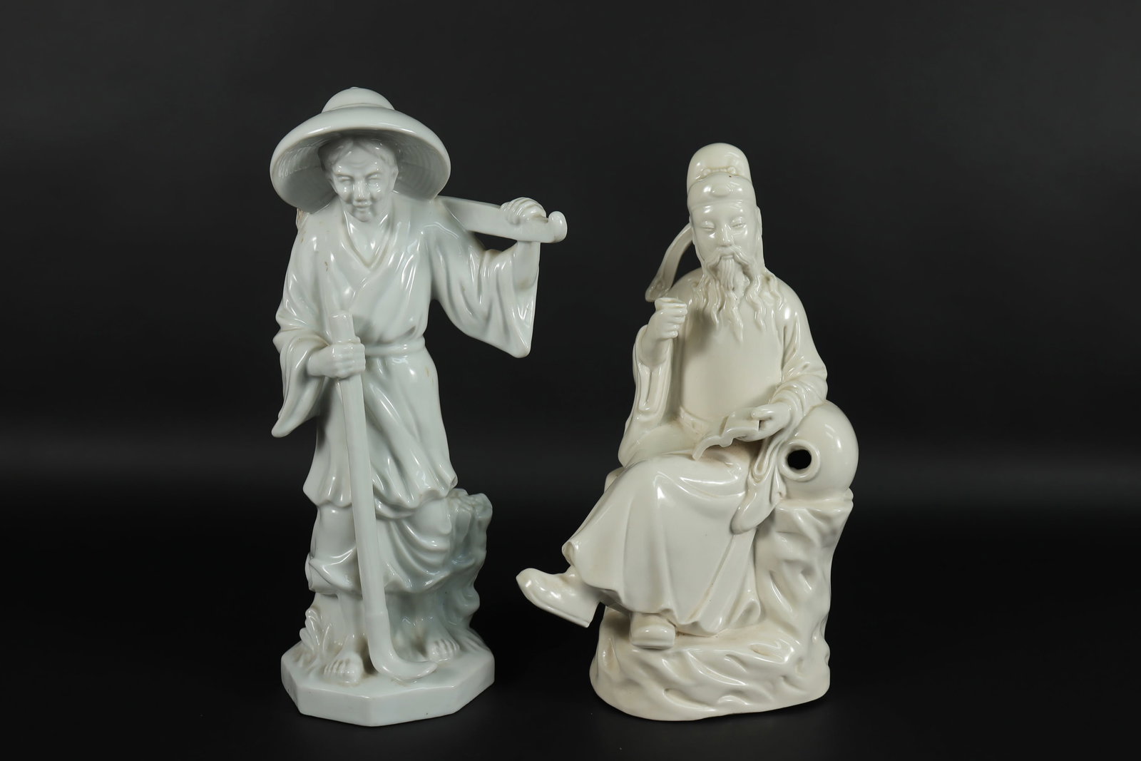 2 Chinese porcelain figurine (1 of 8)