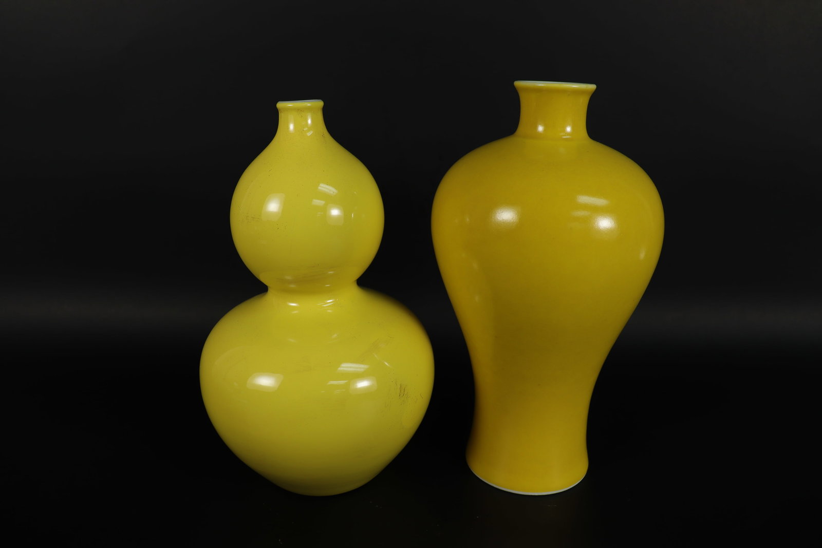 2 Chinese yellow vase (1 of 7)