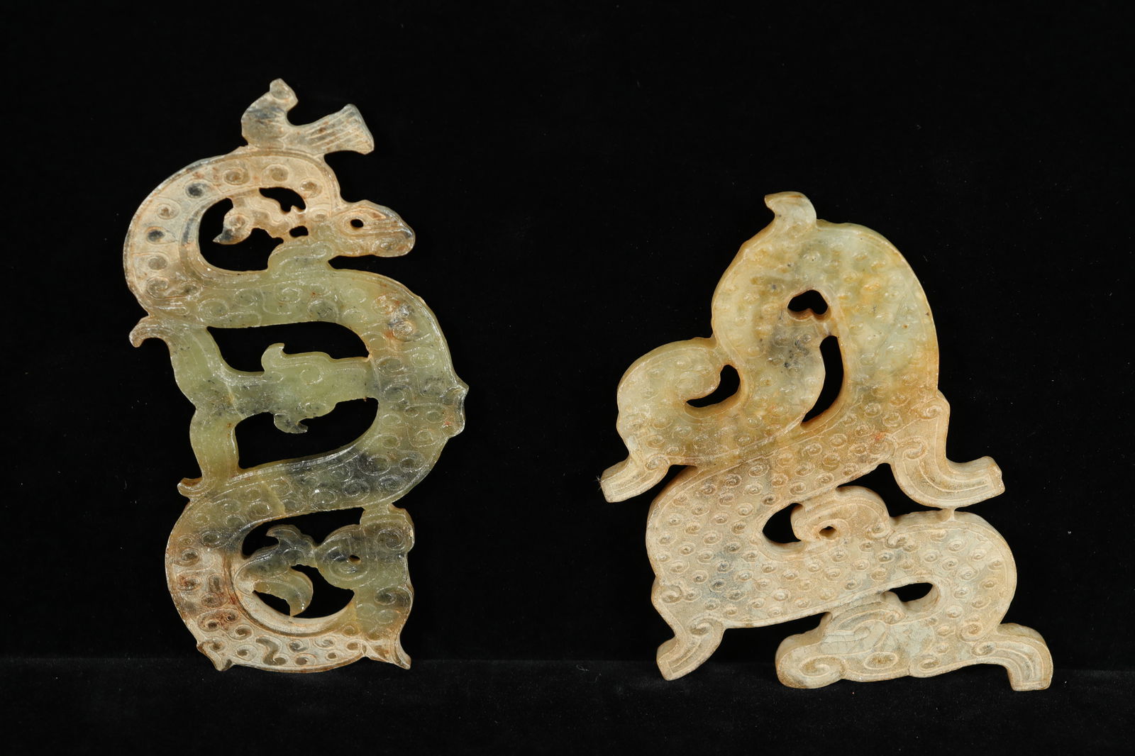 2 Chinese jade ornament (1 of 6)