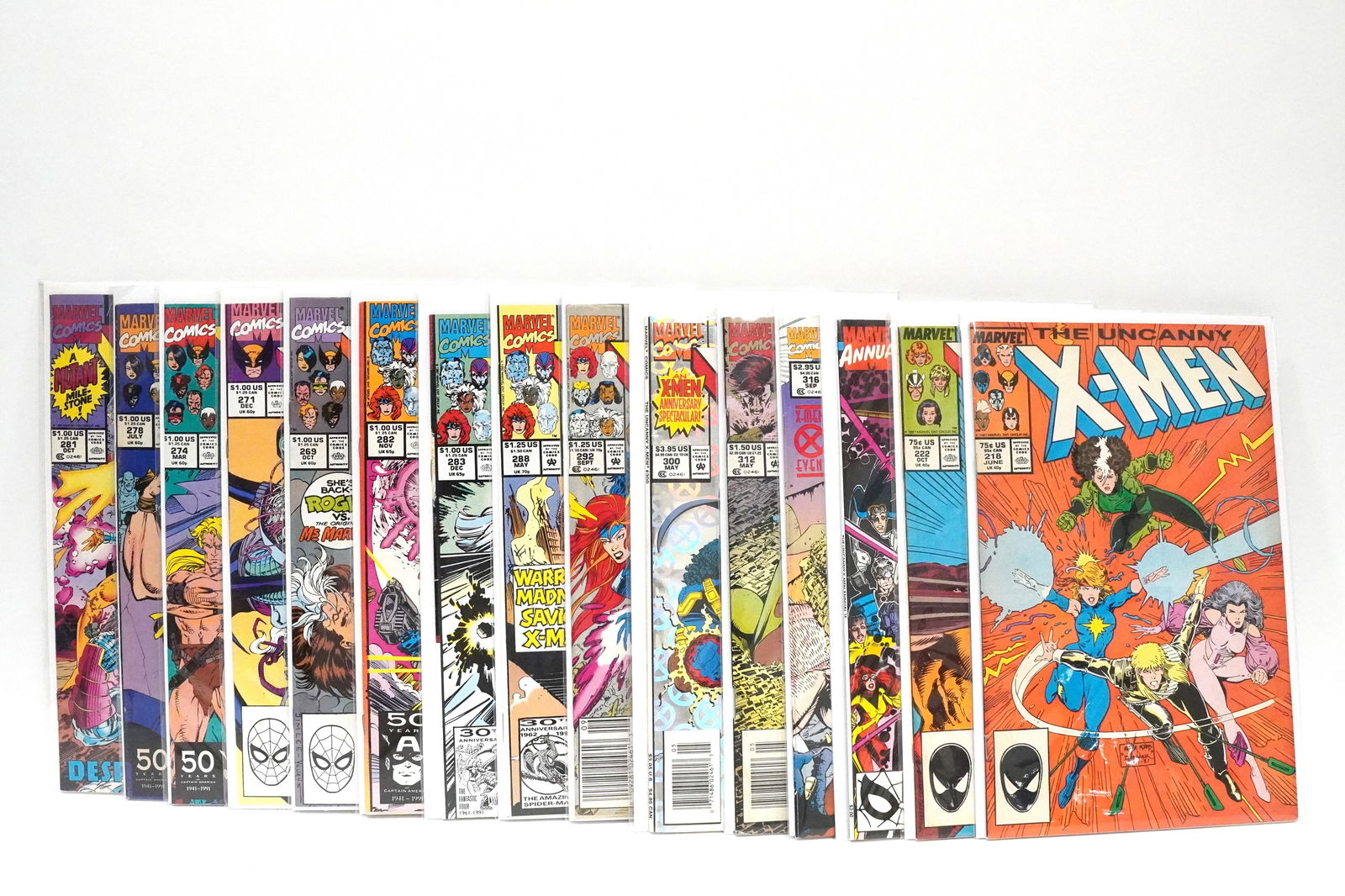 Lots vintage Marvel comics (1 of 6)