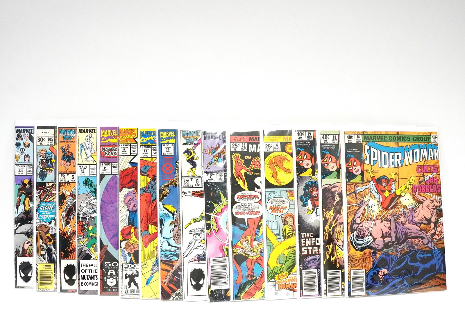 Lots vintage Marvel comics (1 of 6)