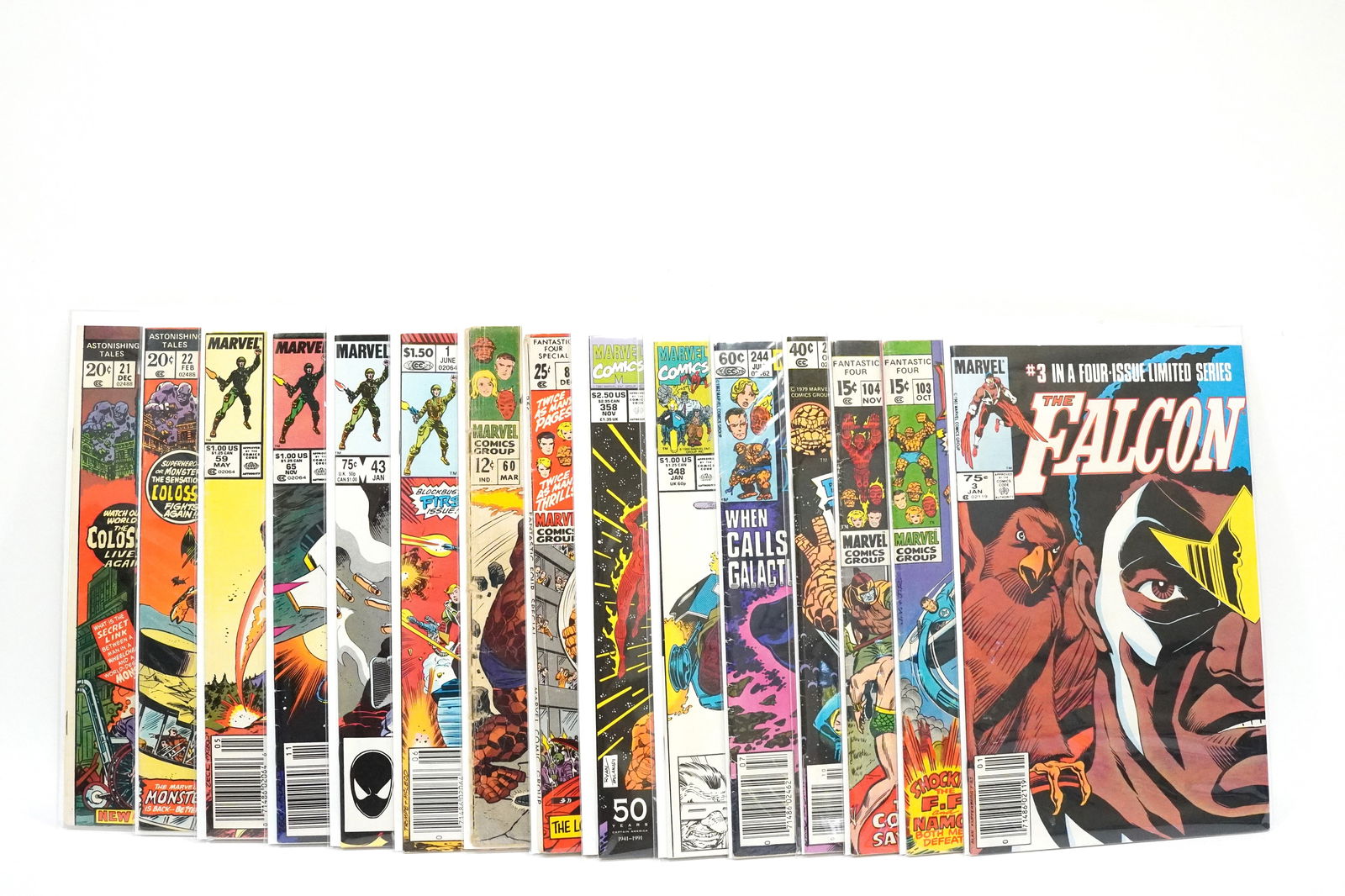 Lots vintage Marvel comics (1 of 6)