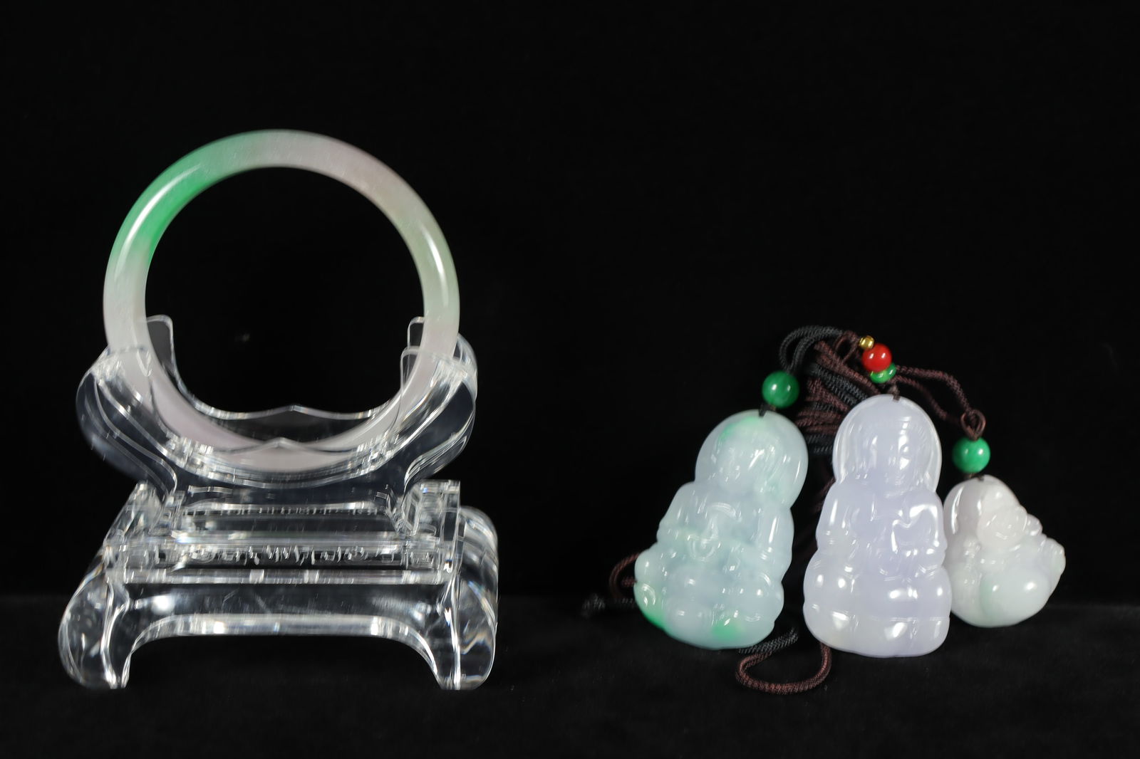 Lots Chinese jadeite (1 of 6)