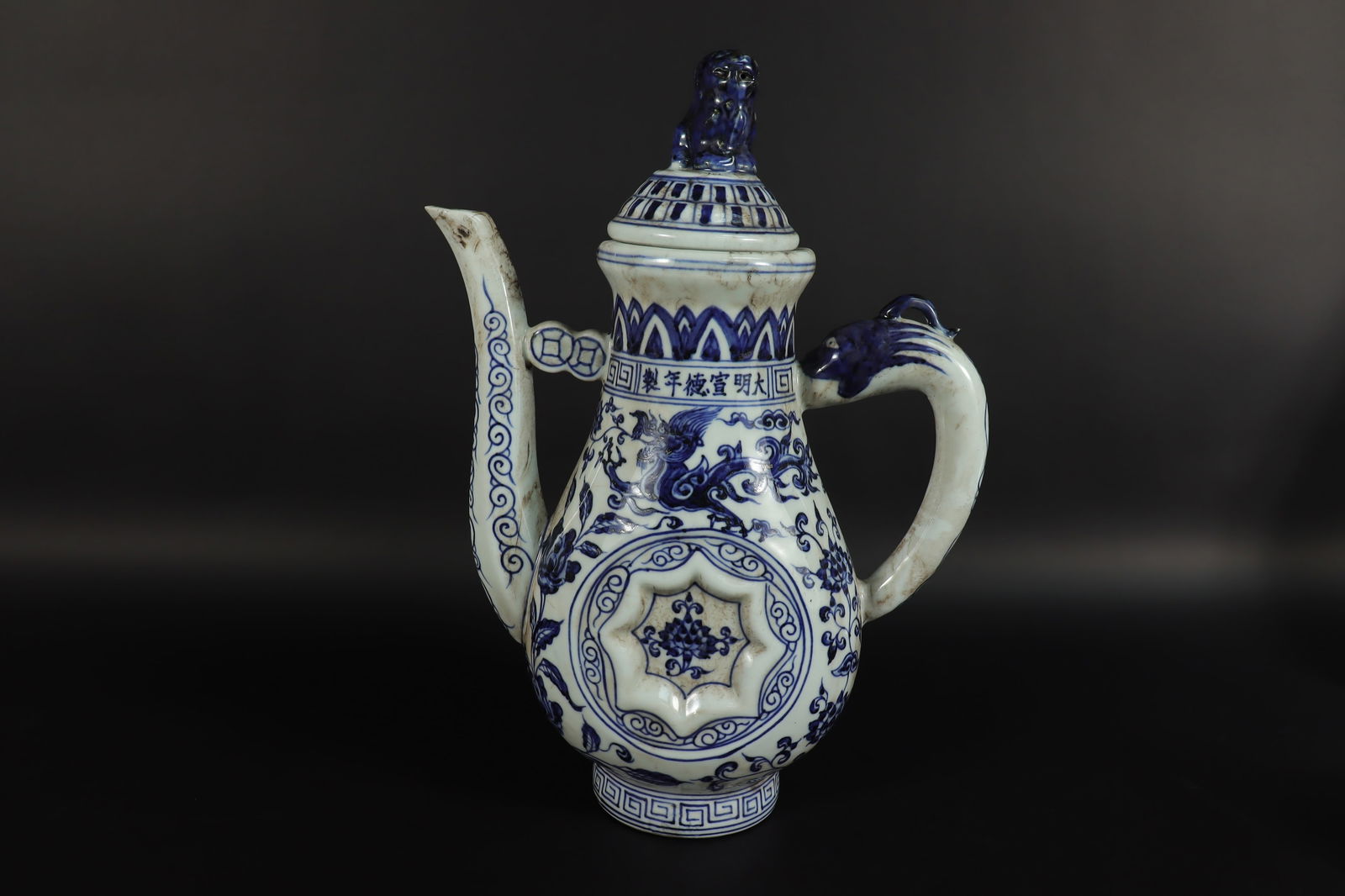 Chinese fine b/w pot (1 of 7)