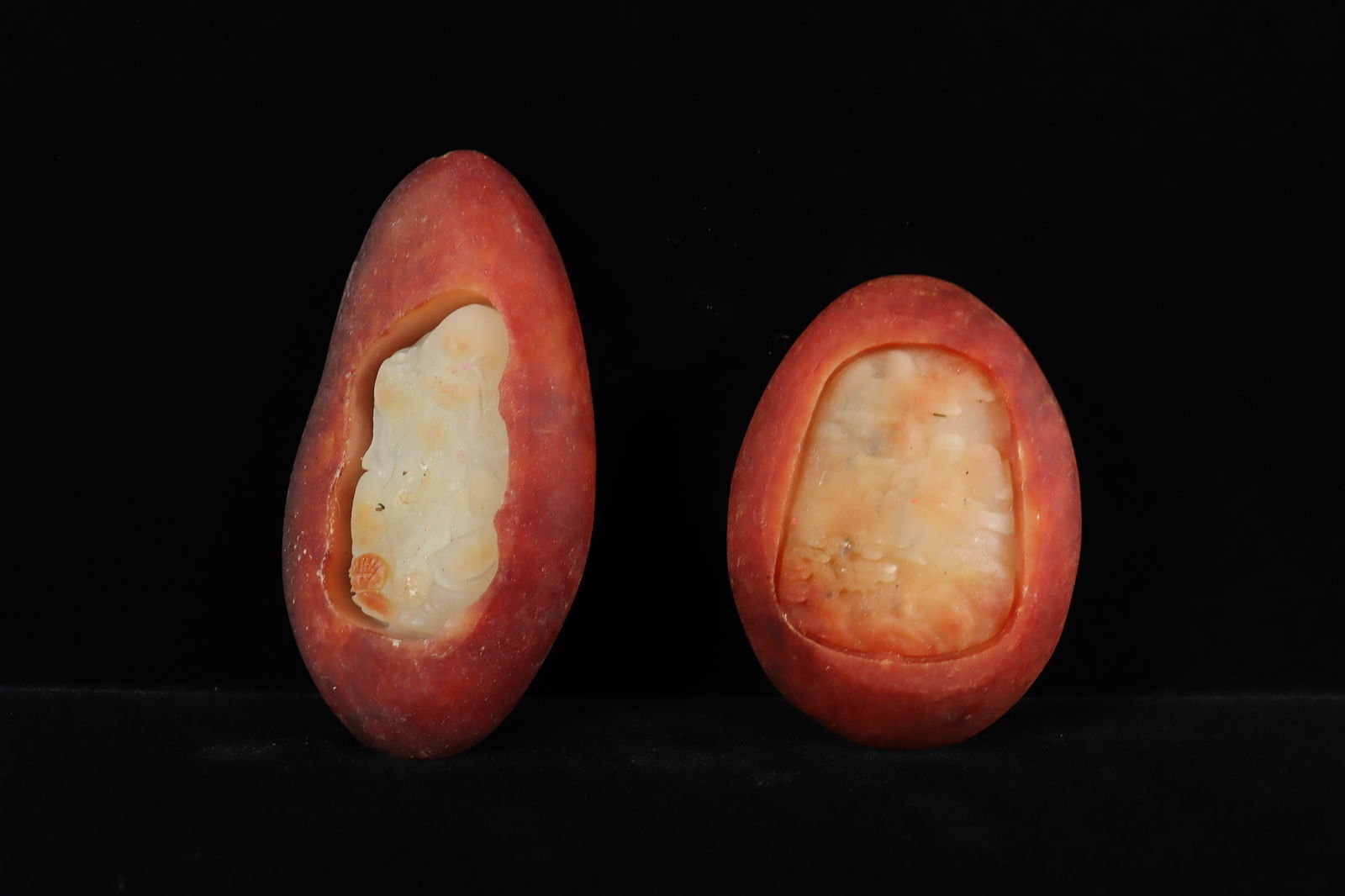 2 Chinese fine jade boulder (1 of 7)