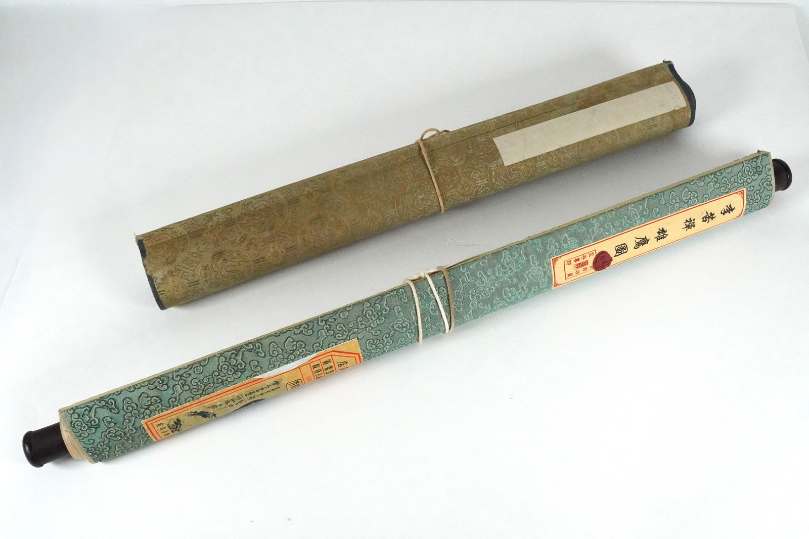 Lots Chinese long scrolls (1 of 8)