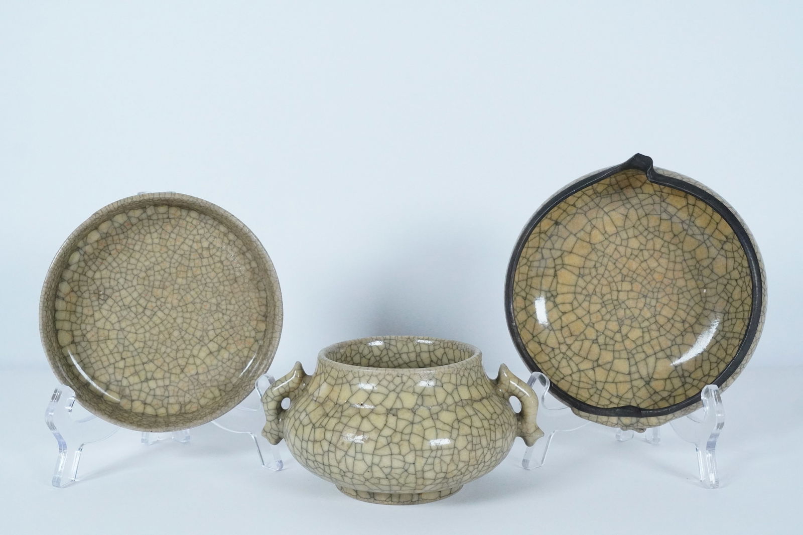 Lots Chinese crackled porcelins (1 of 7)