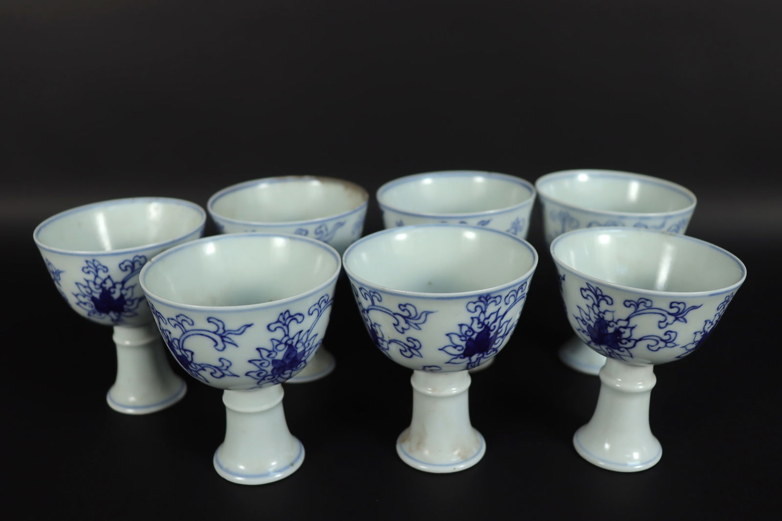 Lots Chinese b/w cups (1 of 7)