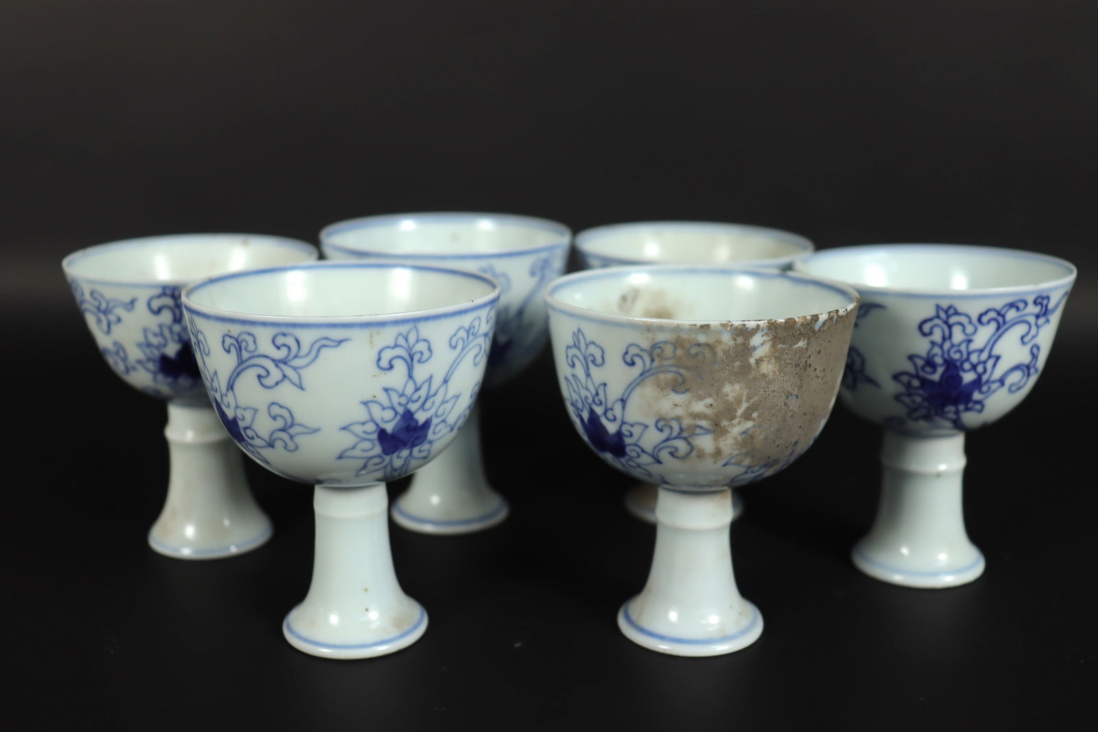 Lots Chinese b/w cups (1 of 7)