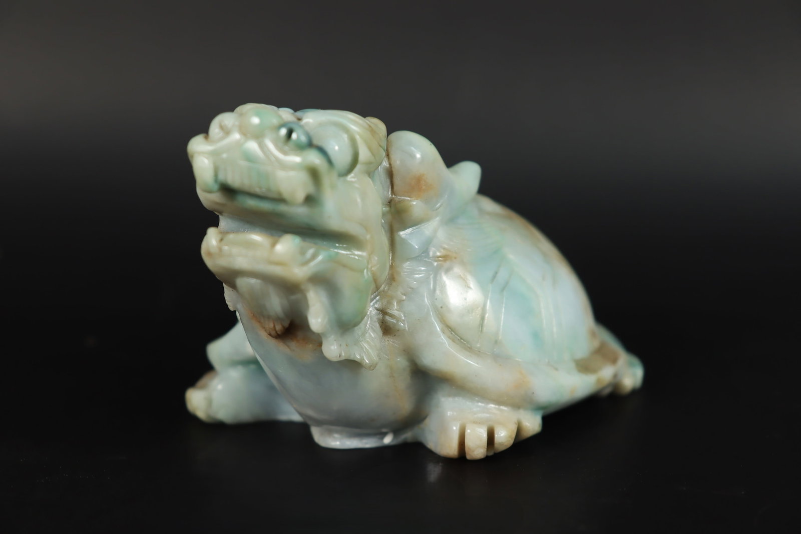 Chinese jadeite fine beast: Chinese fine jadeite beast. H: 3" x W: 5.25."