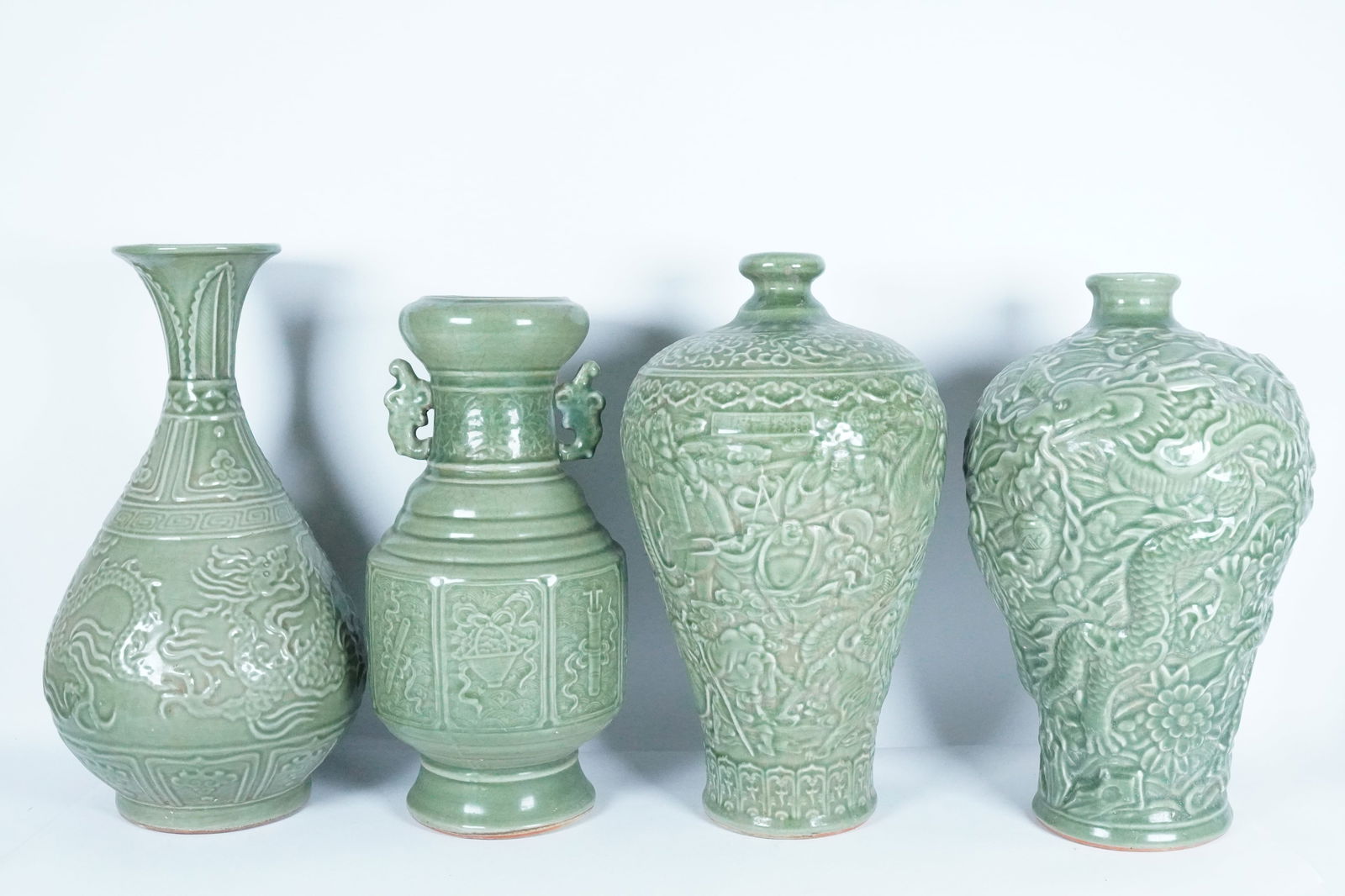 Lots Chinese green vase (1 of 7)