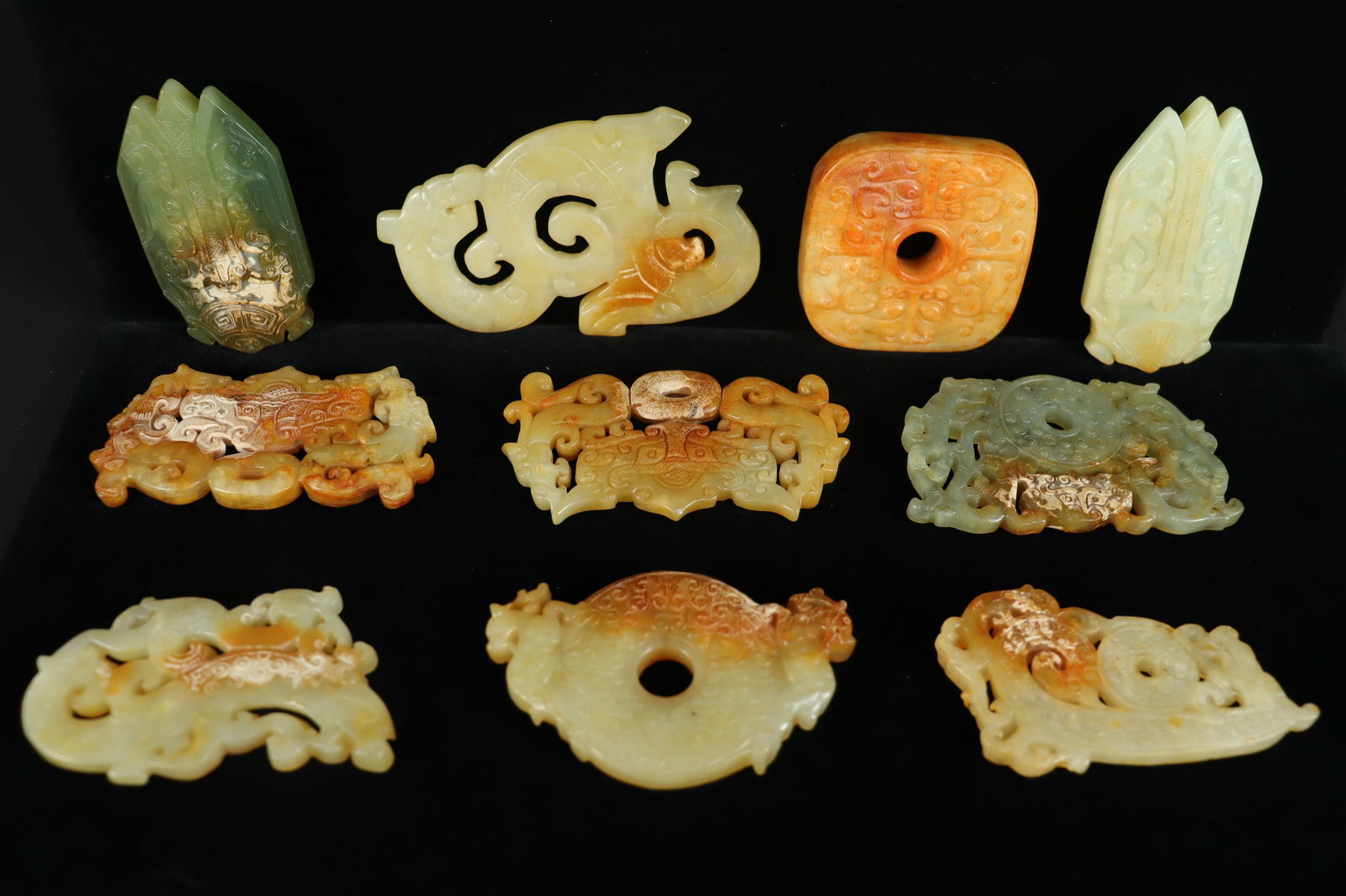 Lots Chinese jade plaques (1 of 7)
