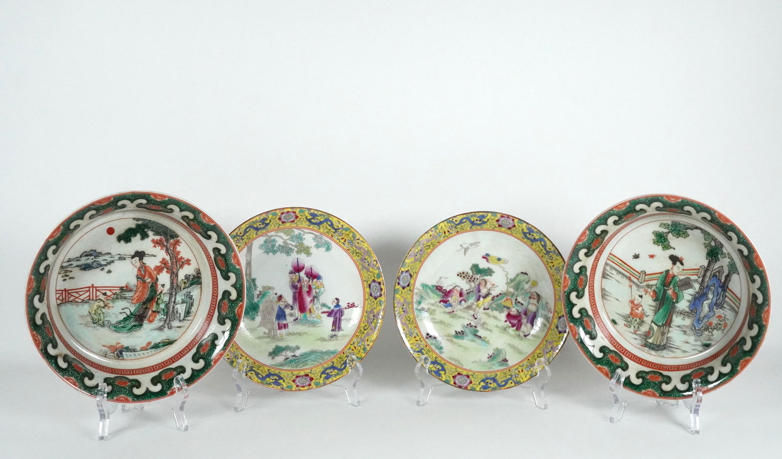 Lots Chinese fine plates (1 of 6)