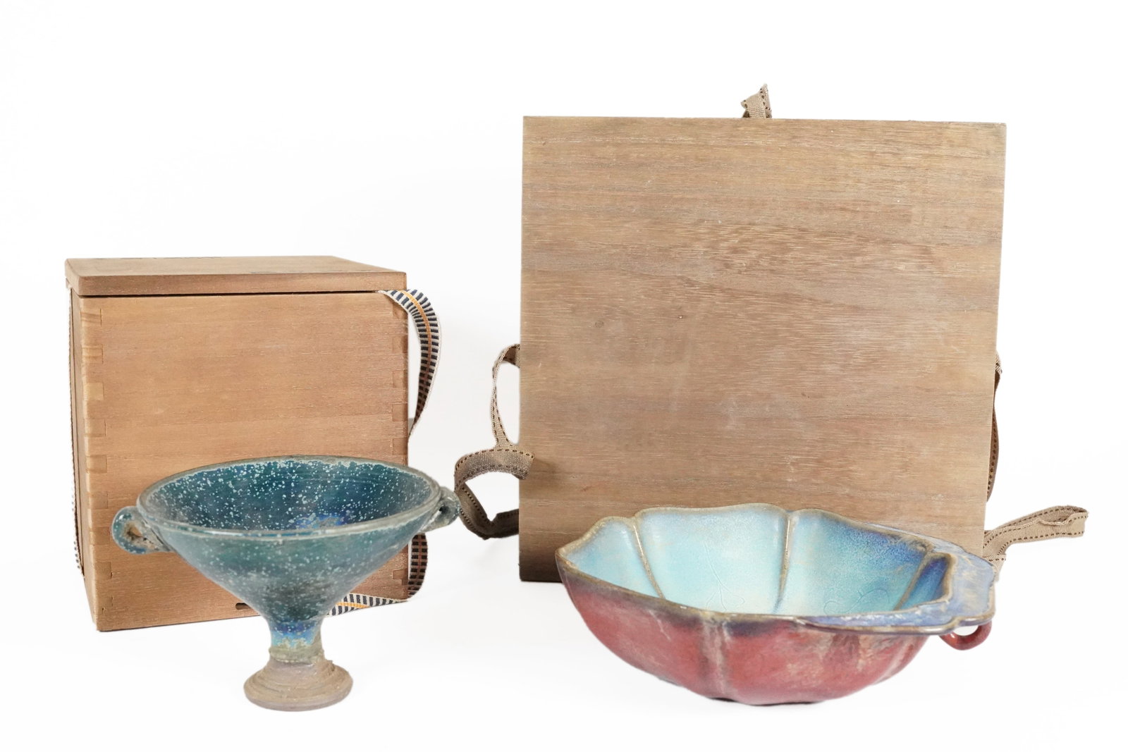 Lots Chinese ceramics: Lots Chinese fine ceramics, largest H: 1.7" x W: 4."