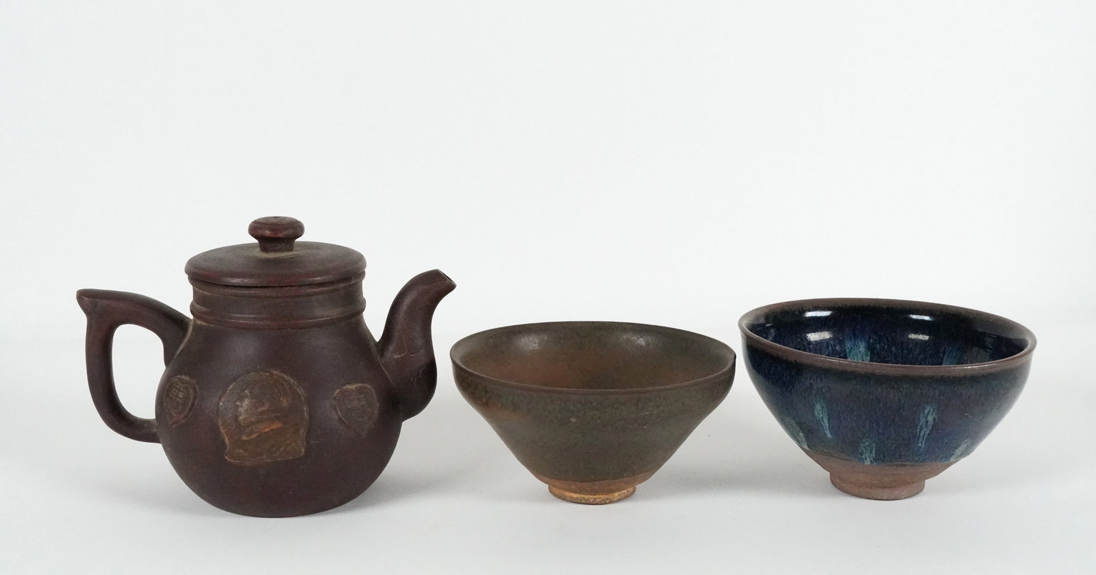 Lots Chinese tea items: Lots Chinese fine tea items. Largest H: 5" x W: 6.5."