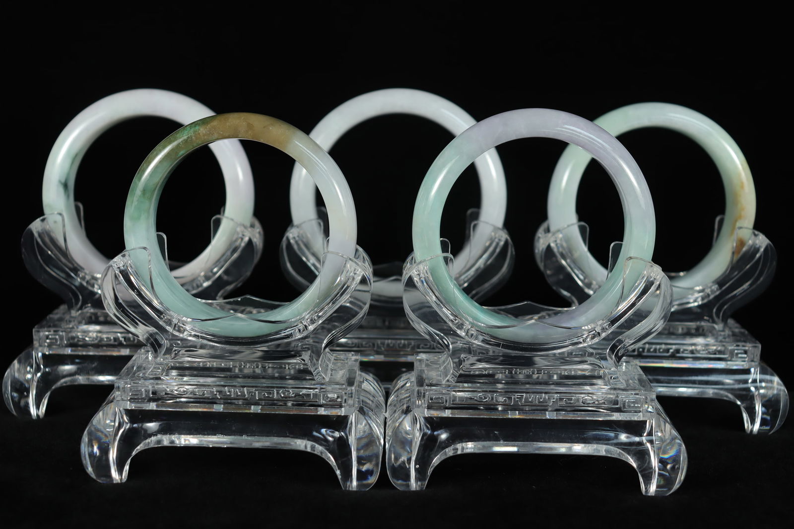 Lots Chinese bangles (1 of 8)