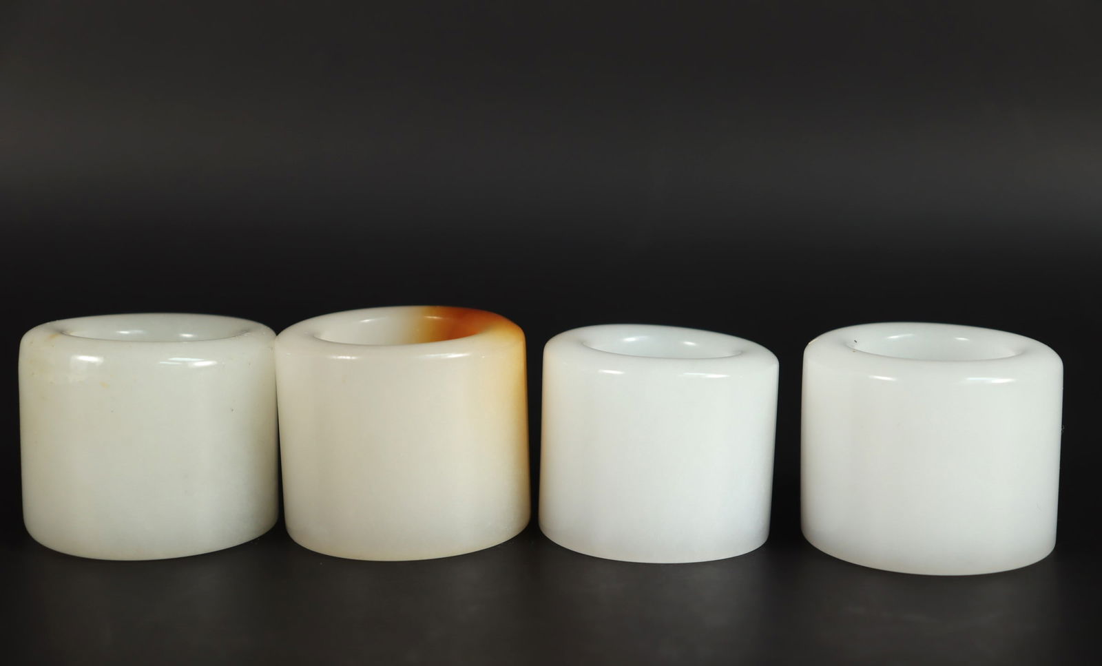 Lots Chinese archer rings (1 of 7)