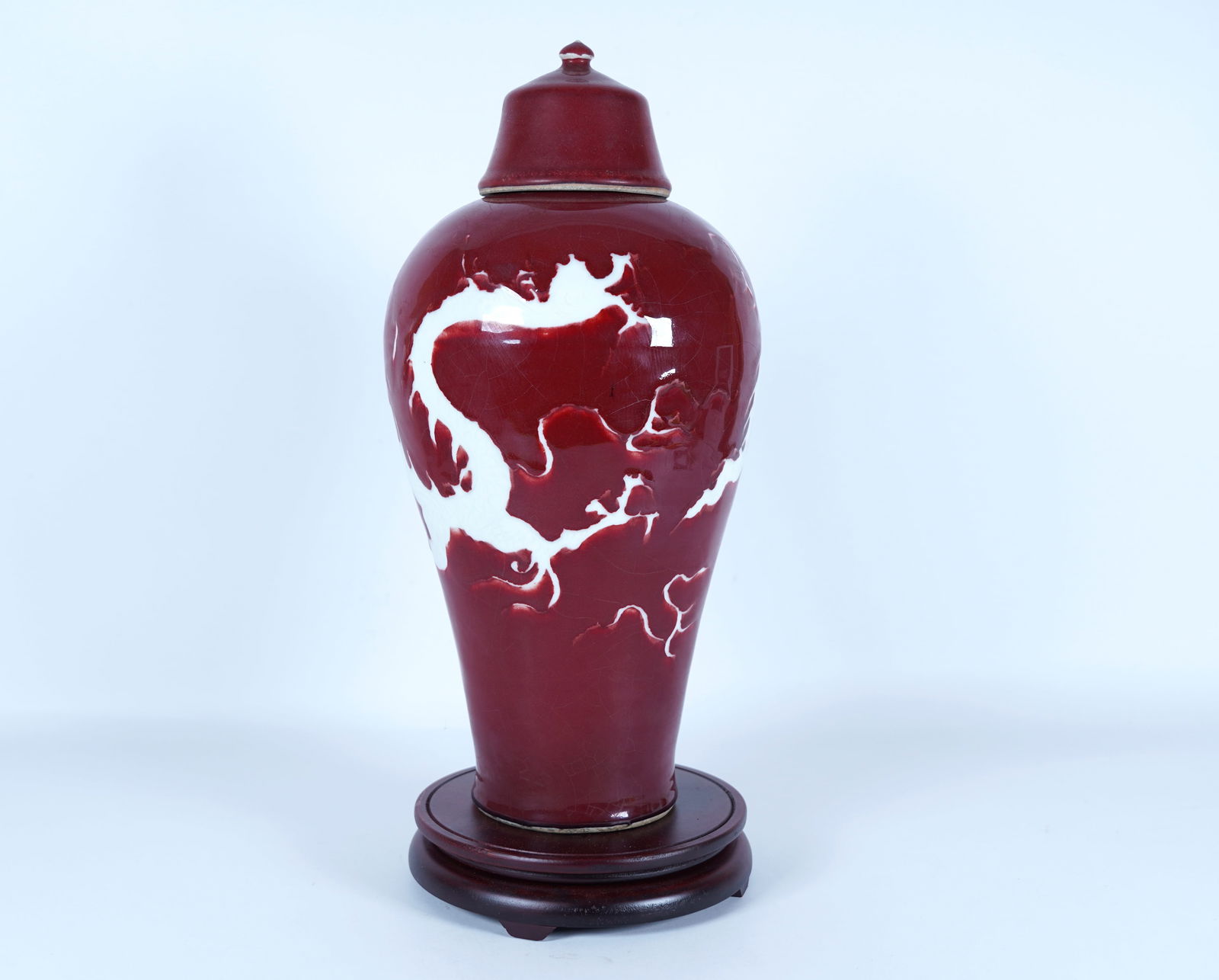 Chinese tall red dragon vase (1 of 7)